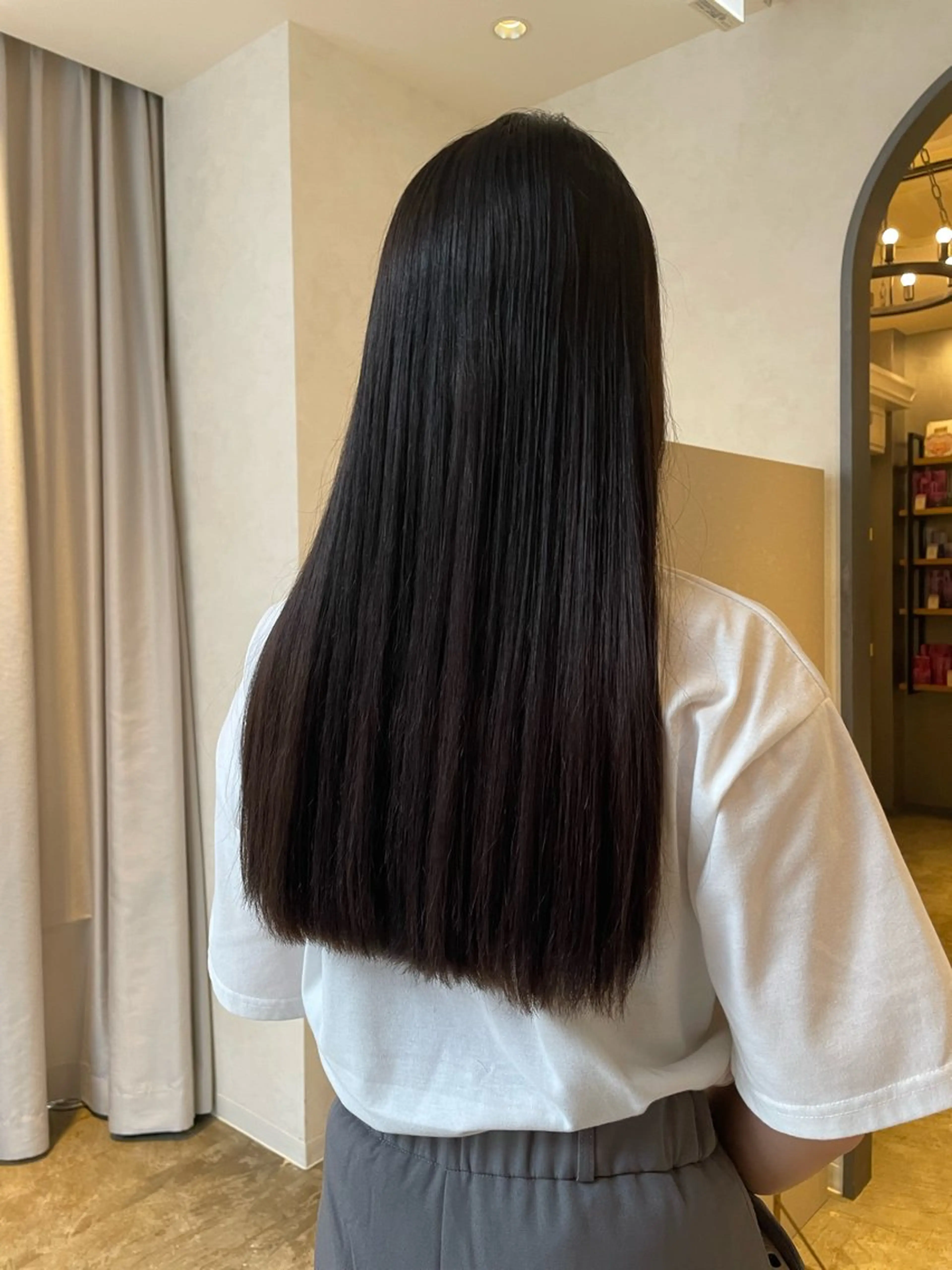 ロング ロング inity　杉本 美羽のヘアスタイル