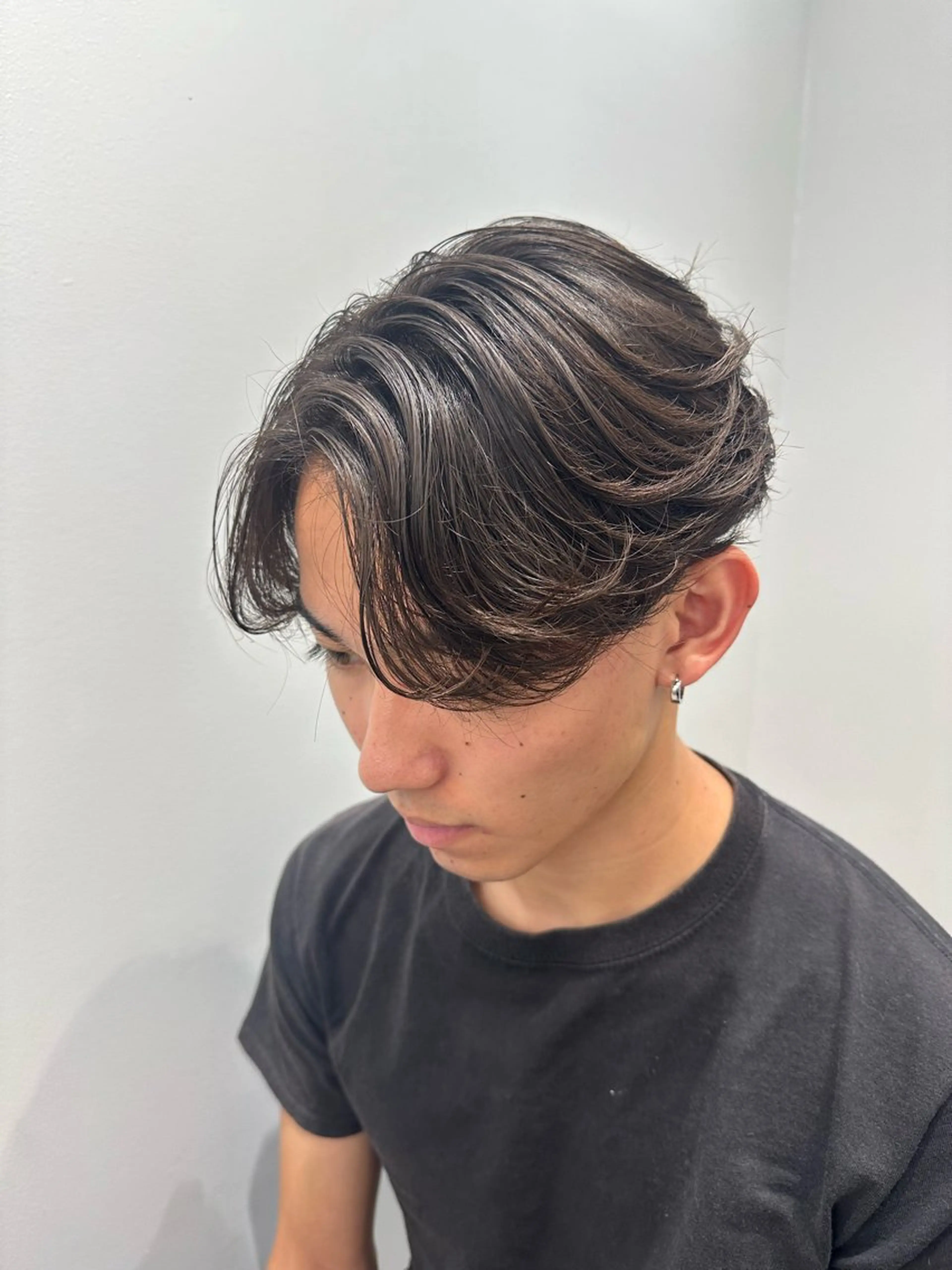 メンズ センターパート 三浦 流星のヘアスタイル