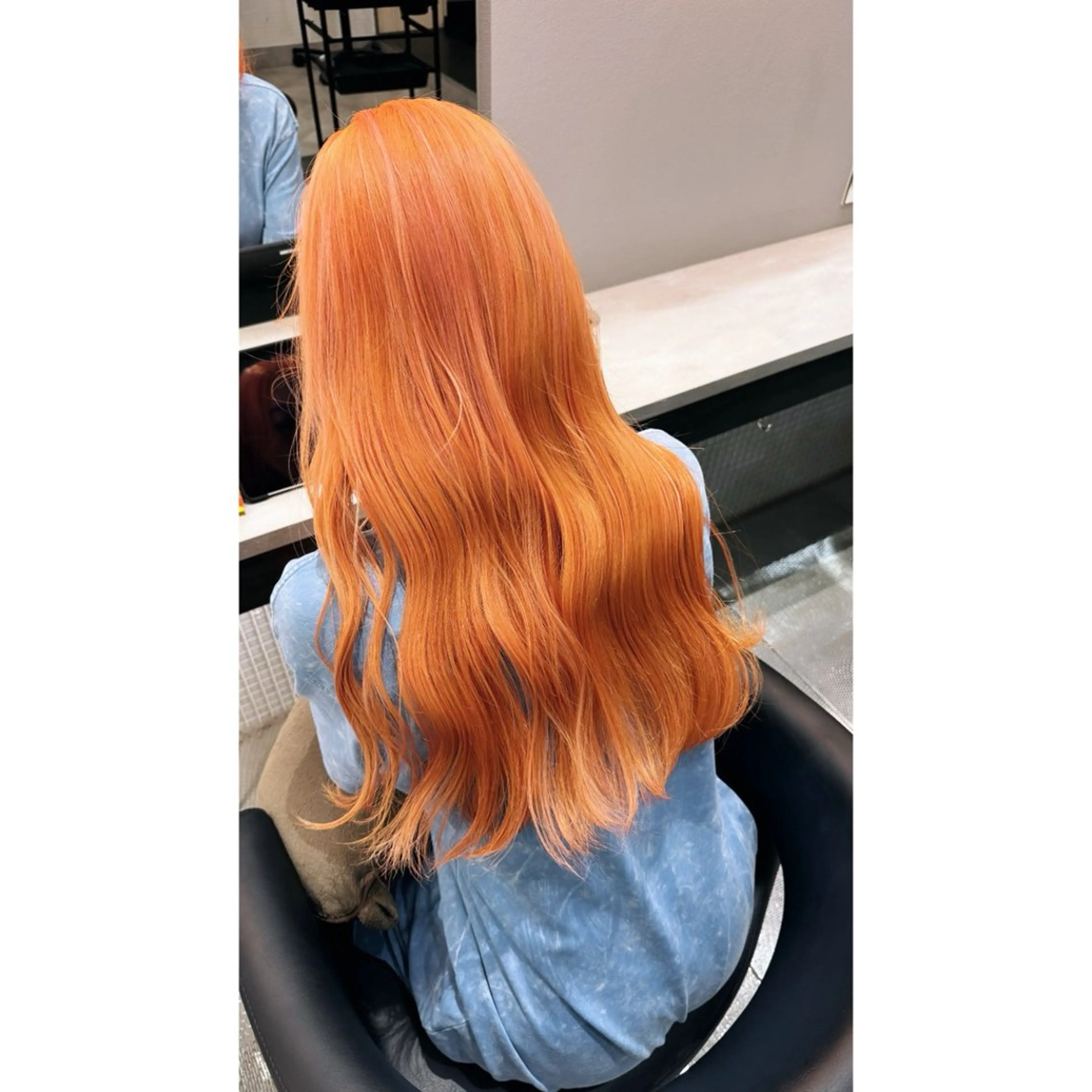 ロング カラー オレンジ カット ヘアカラー トリートメント beaute錦糸町 🦖⋆͛yuka💚のヘアスタイル