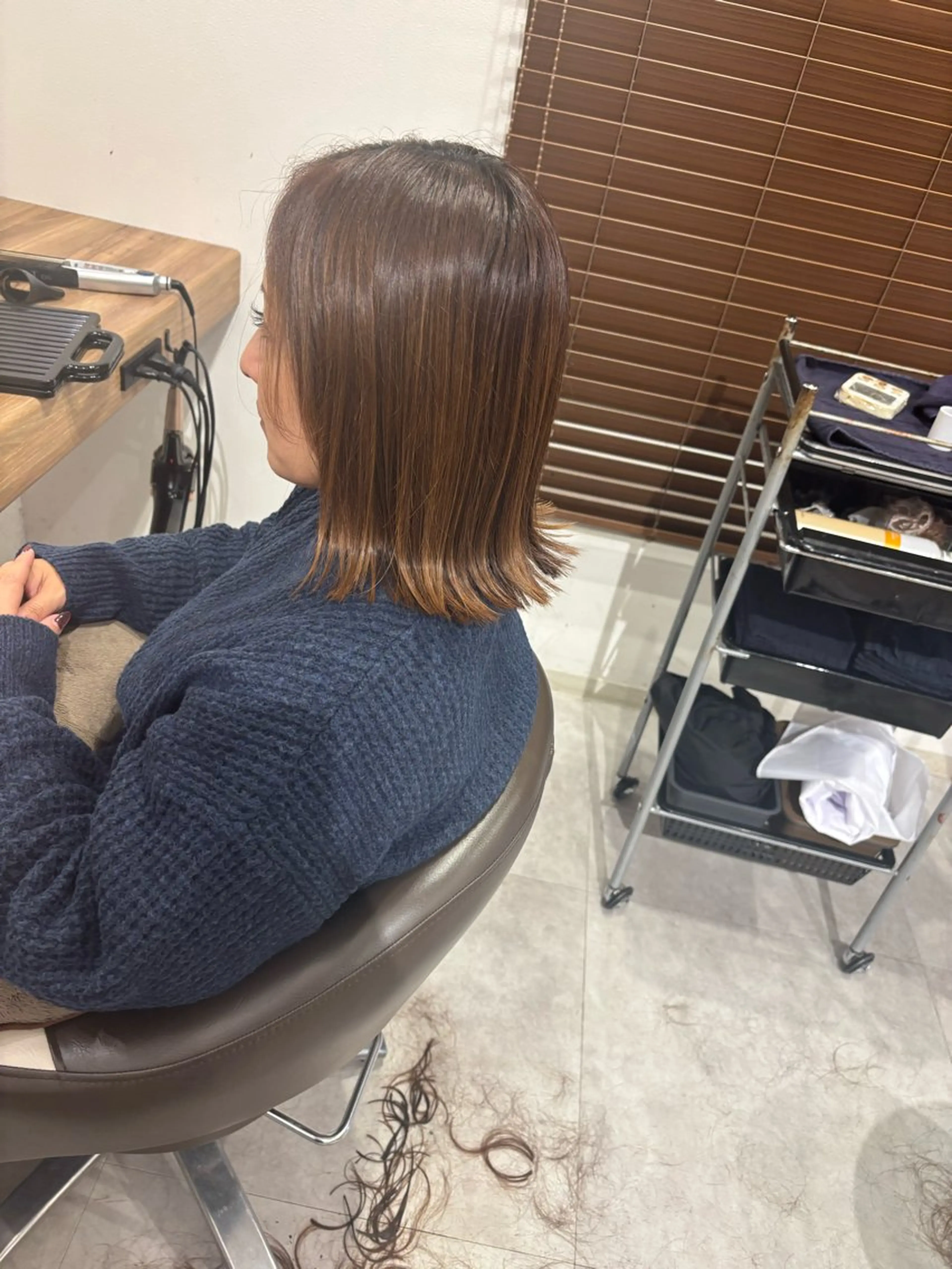 ミディアム ボブ カット 阿部 美咲のヘアスタイル