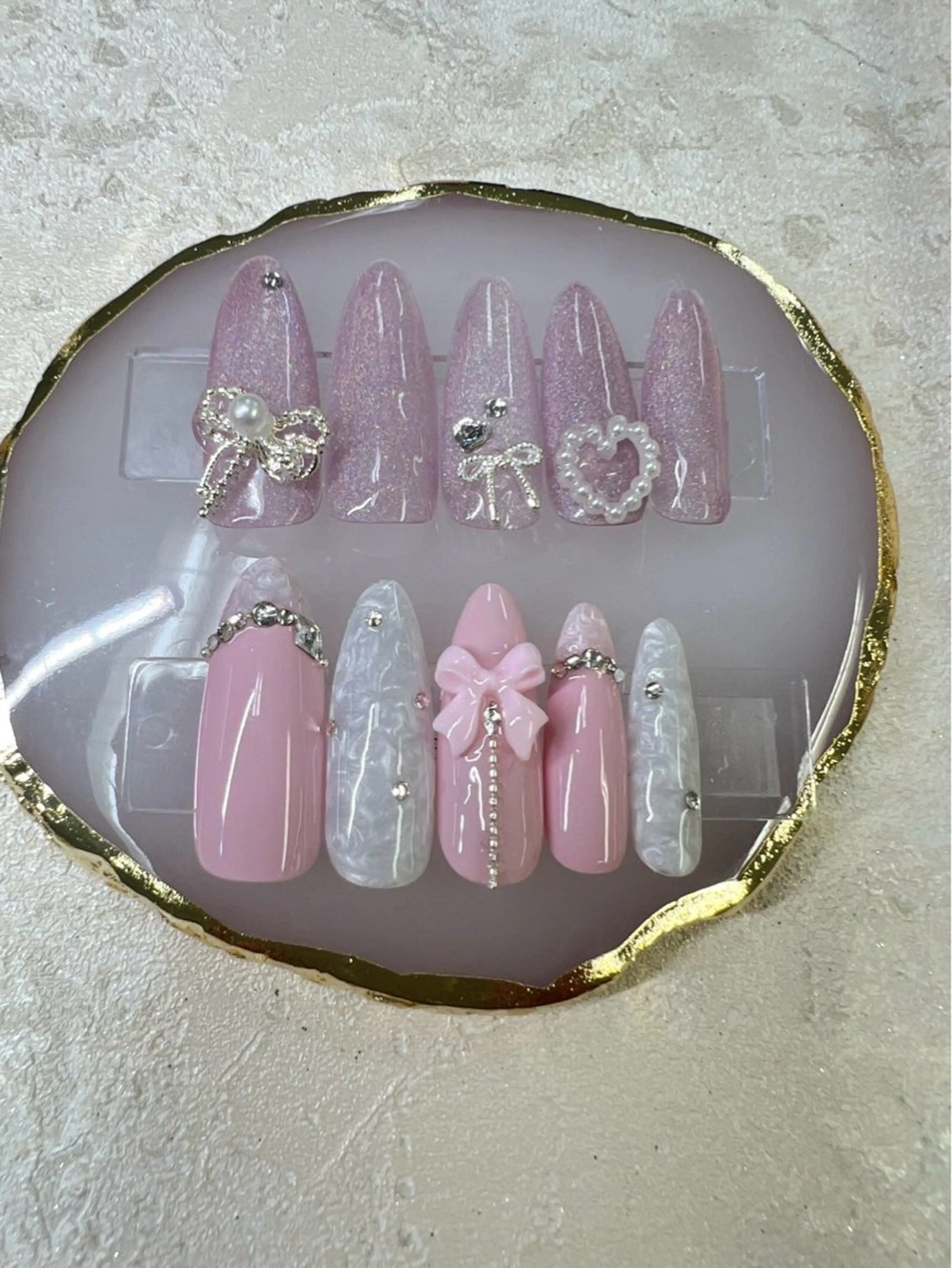 ネイル ワンホンネイル クイーンズネイル銀座所属・Queeens nailのネイルデザイン