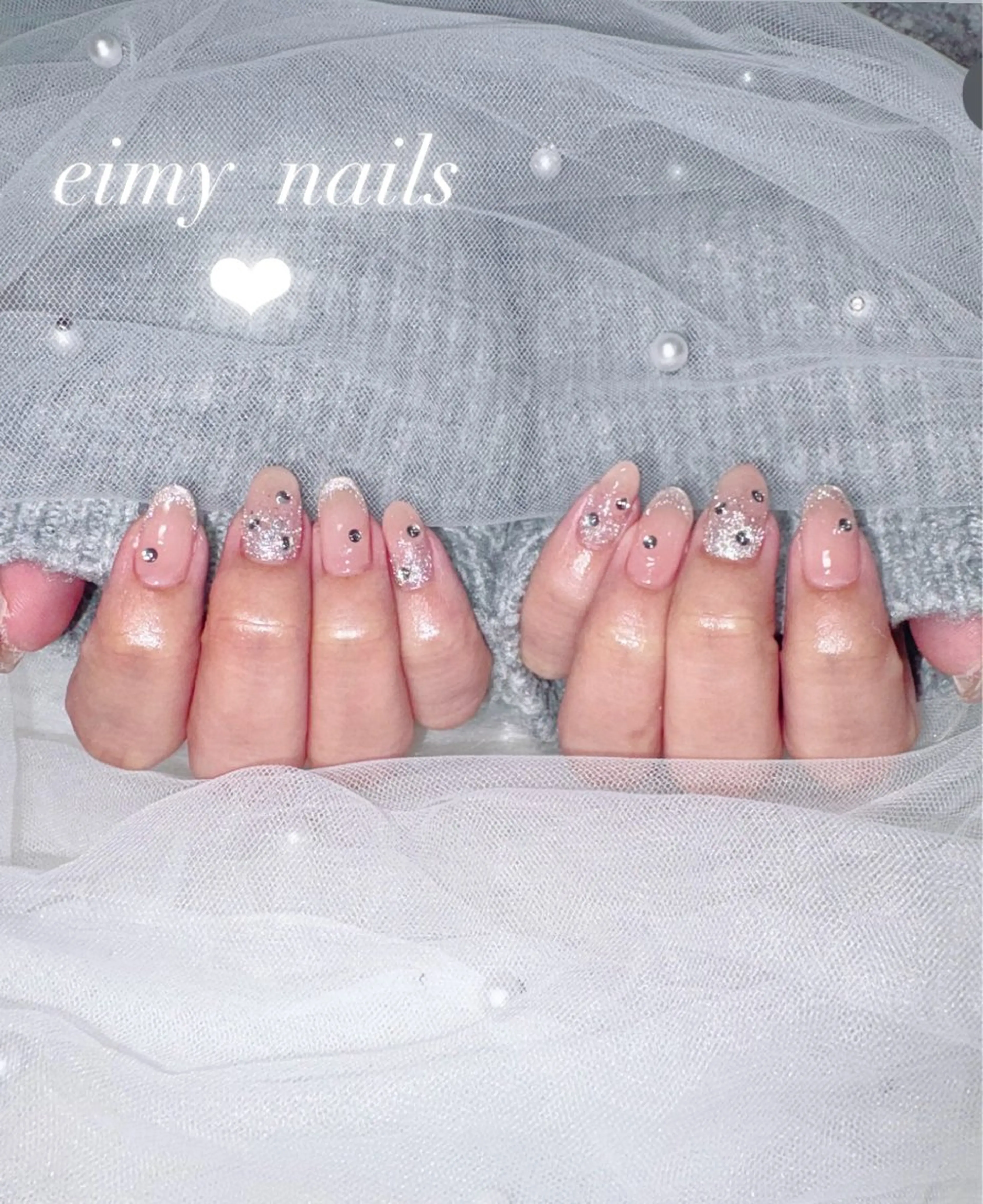 ネイル フラッシュネイル フレンチネイル ラメ(グリッター) マグネットネイル ピンク ハンドネイル 🤍eimy nails🤍所属・eimy nails♡のネイルデザイン