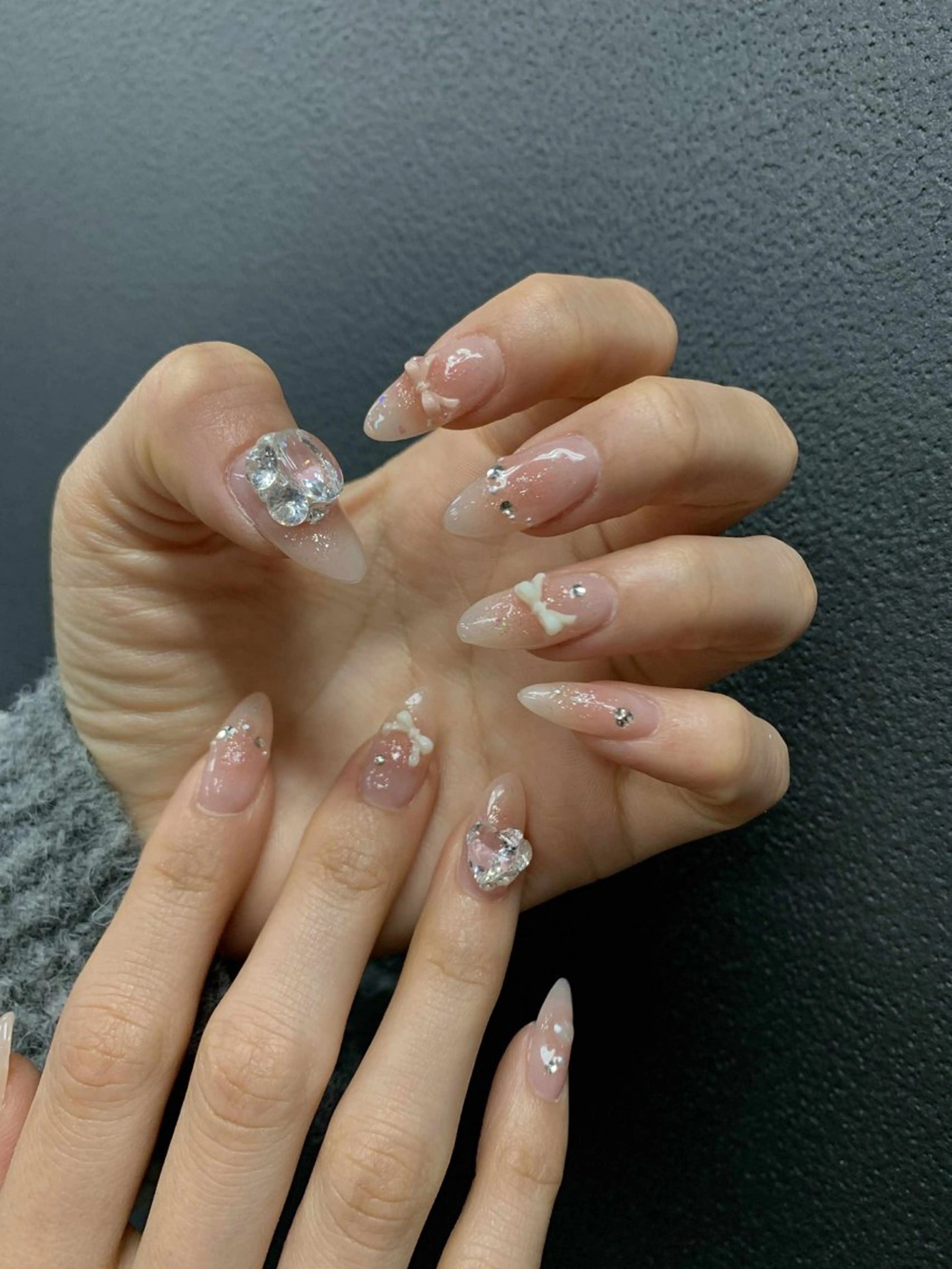 ネイル 韓国ネイル 持ち込み ニュアンスネイル ネイルチップ 冬ネイル RINN ANA.CHUOのネイルデザイン