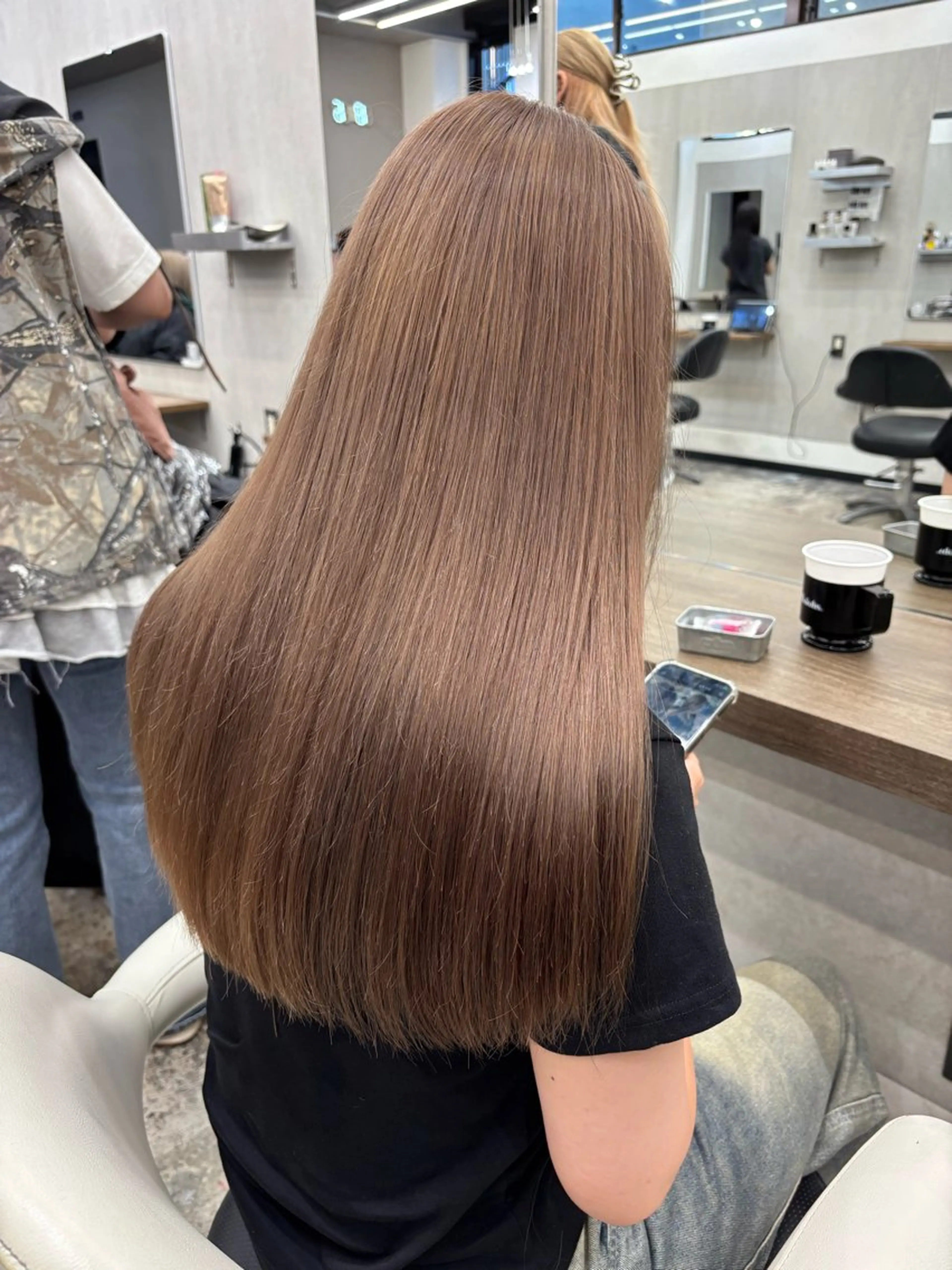 ロング ヘアカラー 🌈ハイトーンカラー ⋆˚ʚɞにいな🌈のヘアスタイル