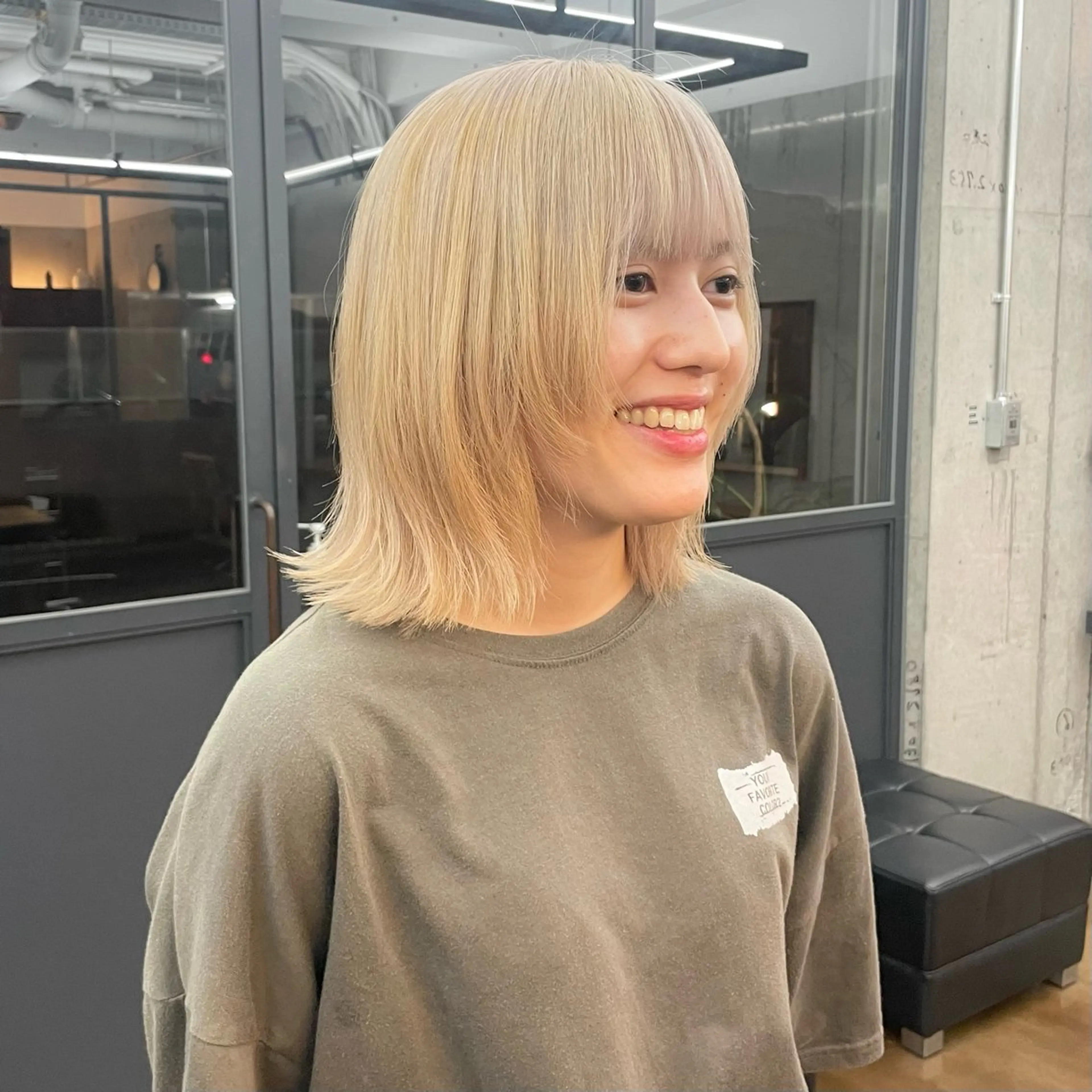 ミディアム カラー ブロンド ボブ ウルフカット ウルフボブ カット ヘアカラー トリートメント ヘアセット ✂︎ウルフ・ショート ✂︎MIKUNIのヘアスタイル