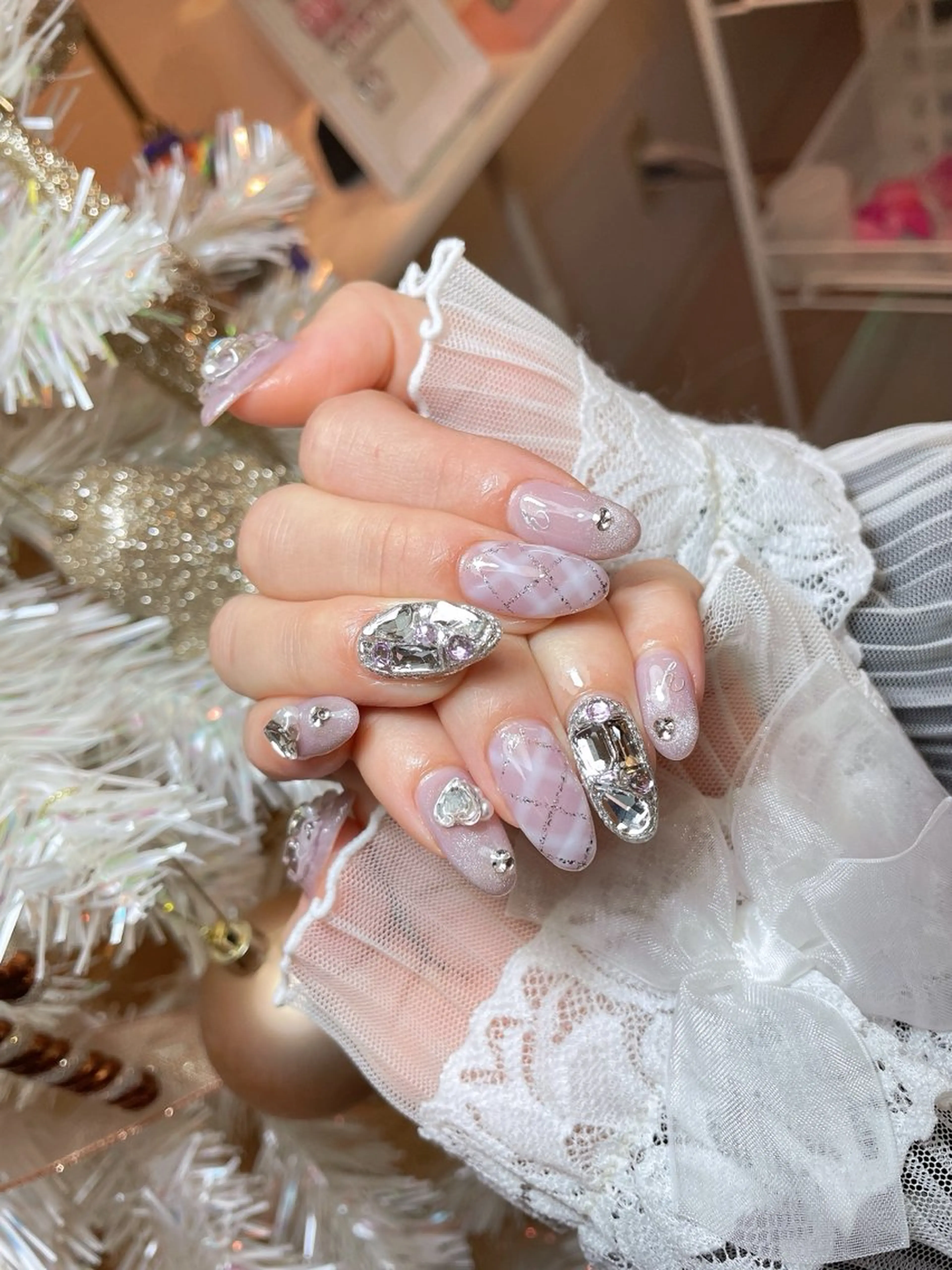 ネイル 23時まで❤︎韓国、 ワンホンネイルのネイルデザイン