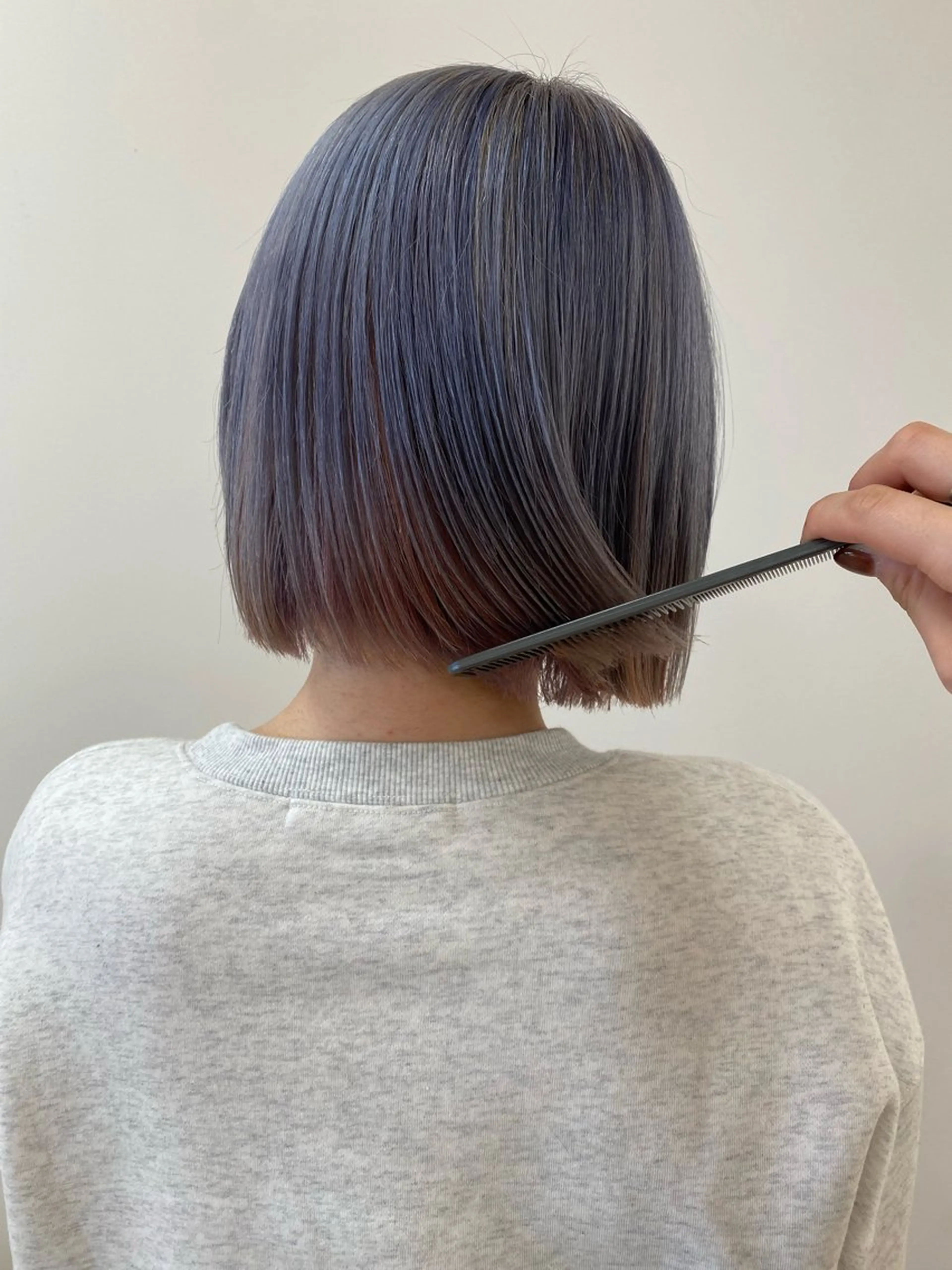 カラー kenje luscaのヘアスタイル