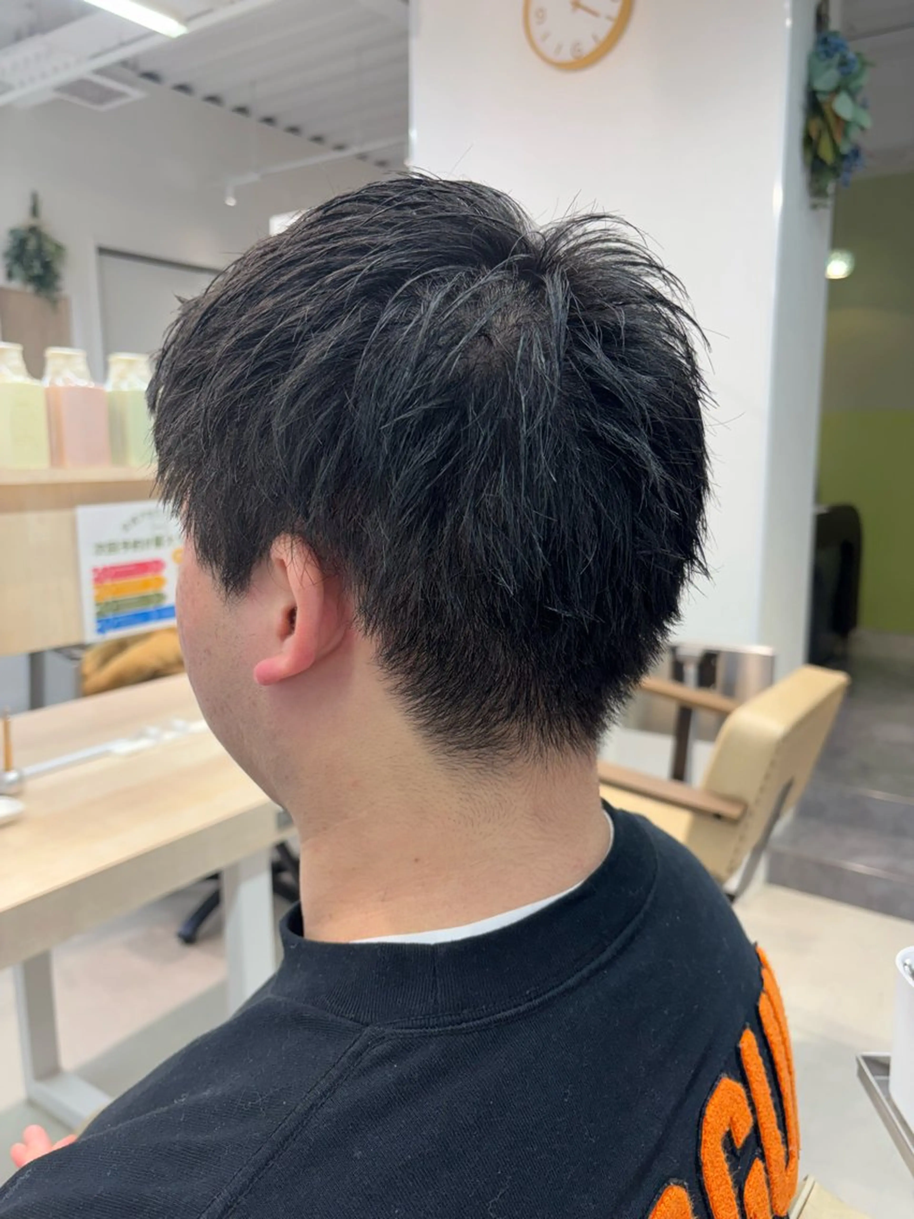 メンズ ビジネス フェードカット マッシュ スキンフェード ツーブロック カット メンズパーマ/ スパイキー/フェードのヘアスタイル