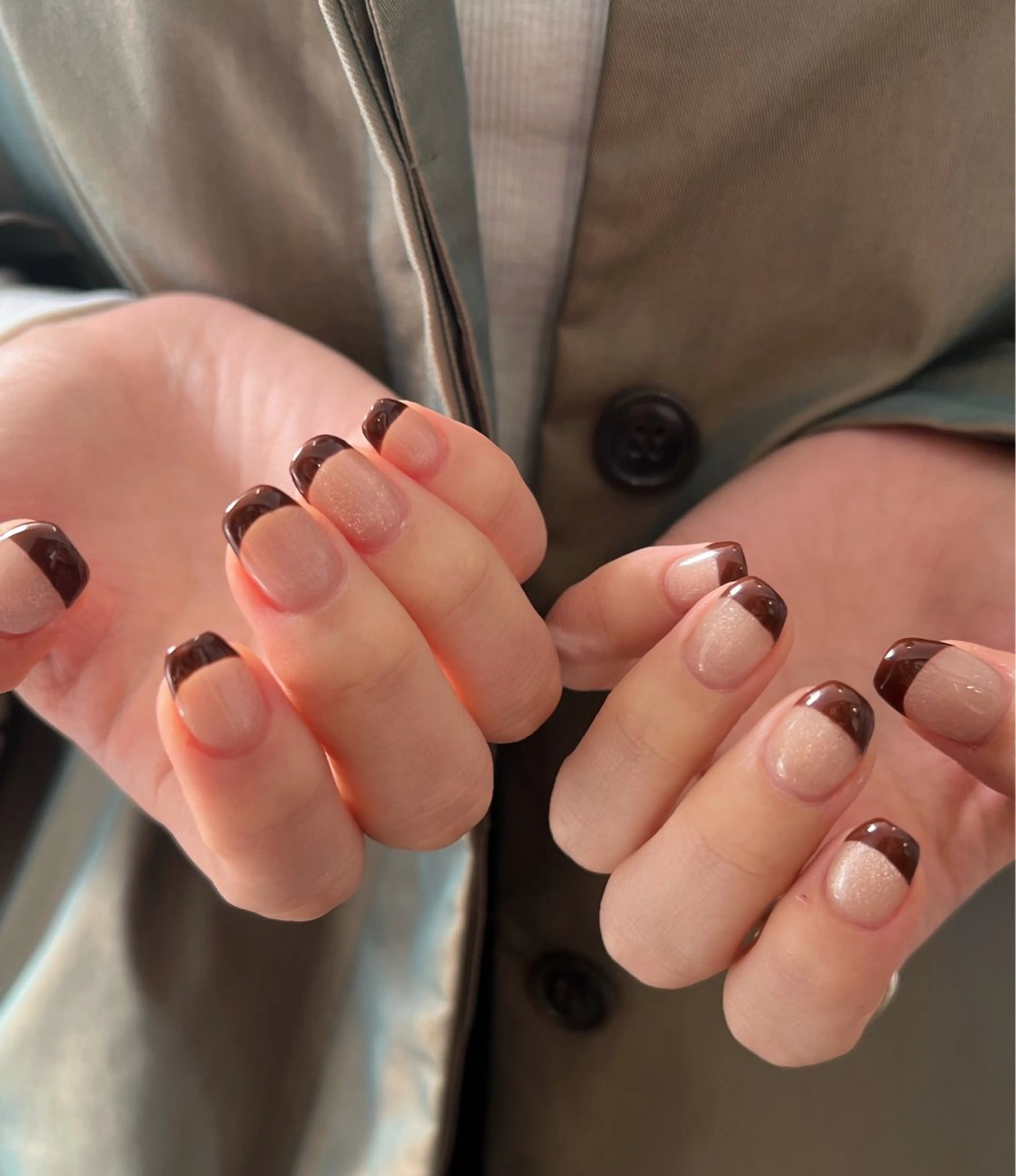 ネイル フレンチネイル マグネットネイル ハンドネイル ヘアメイクネイリスト 💄💅hidemiのヘアスタイル