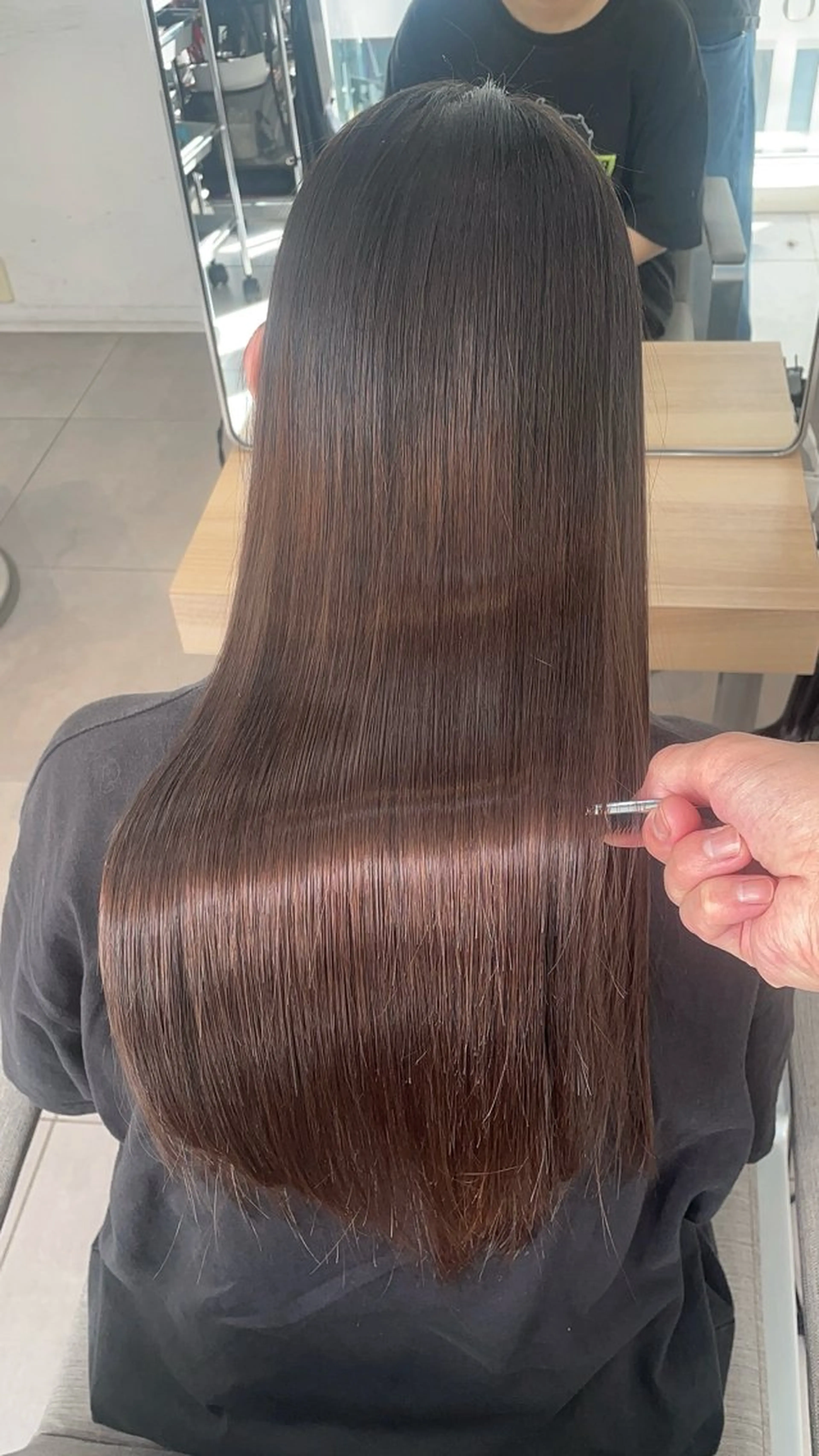 ロング カット 縮毛矯正 トリートメント ヘッドスパ ✨髪質改善✨美髪 矯正🫧小泉のヘアスタイル