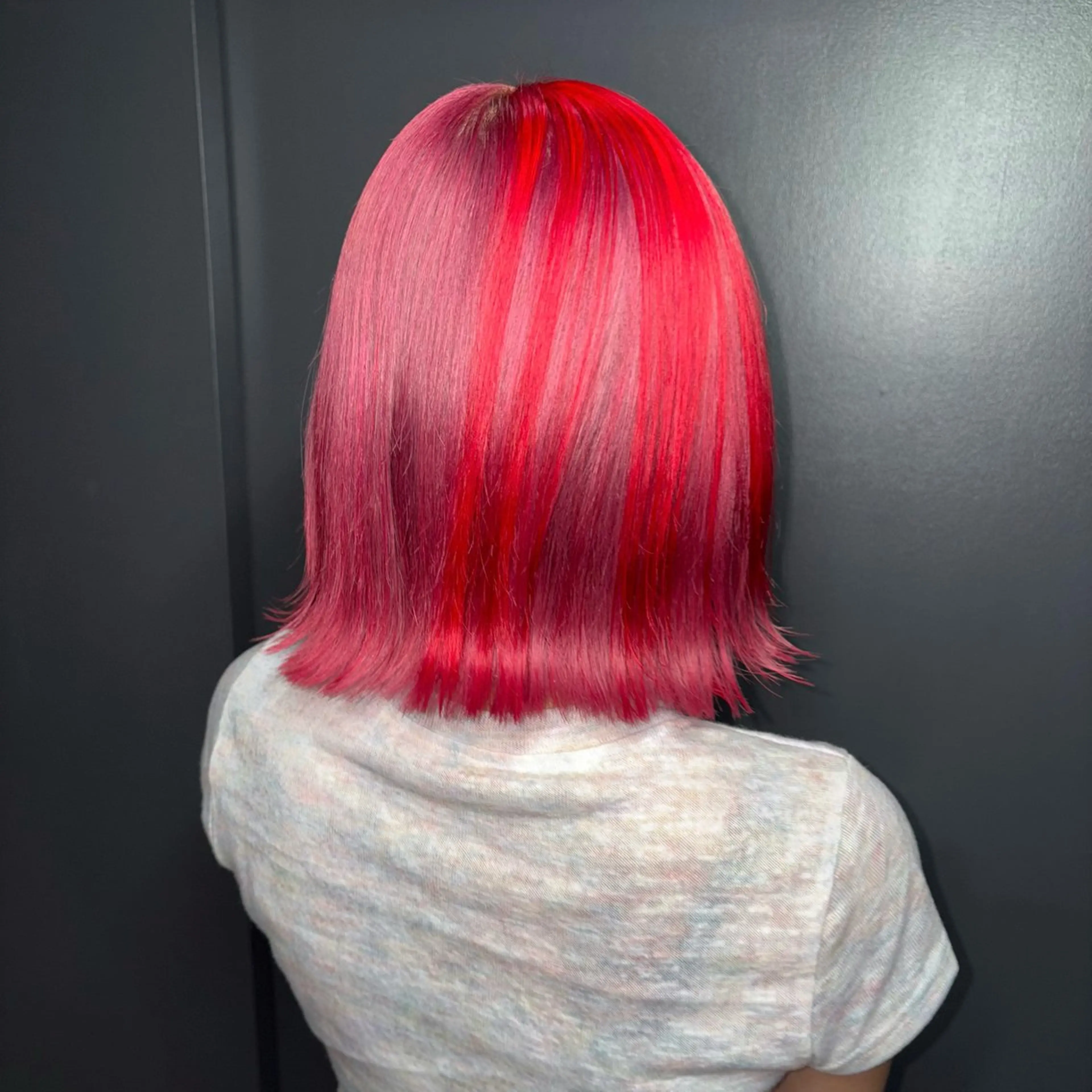 ショート カラー ブリーチ ケアブリーチ ハイトーンカラー ヘアカラー ★デザインカラー ハイトーン ももか★のヘアスタイル