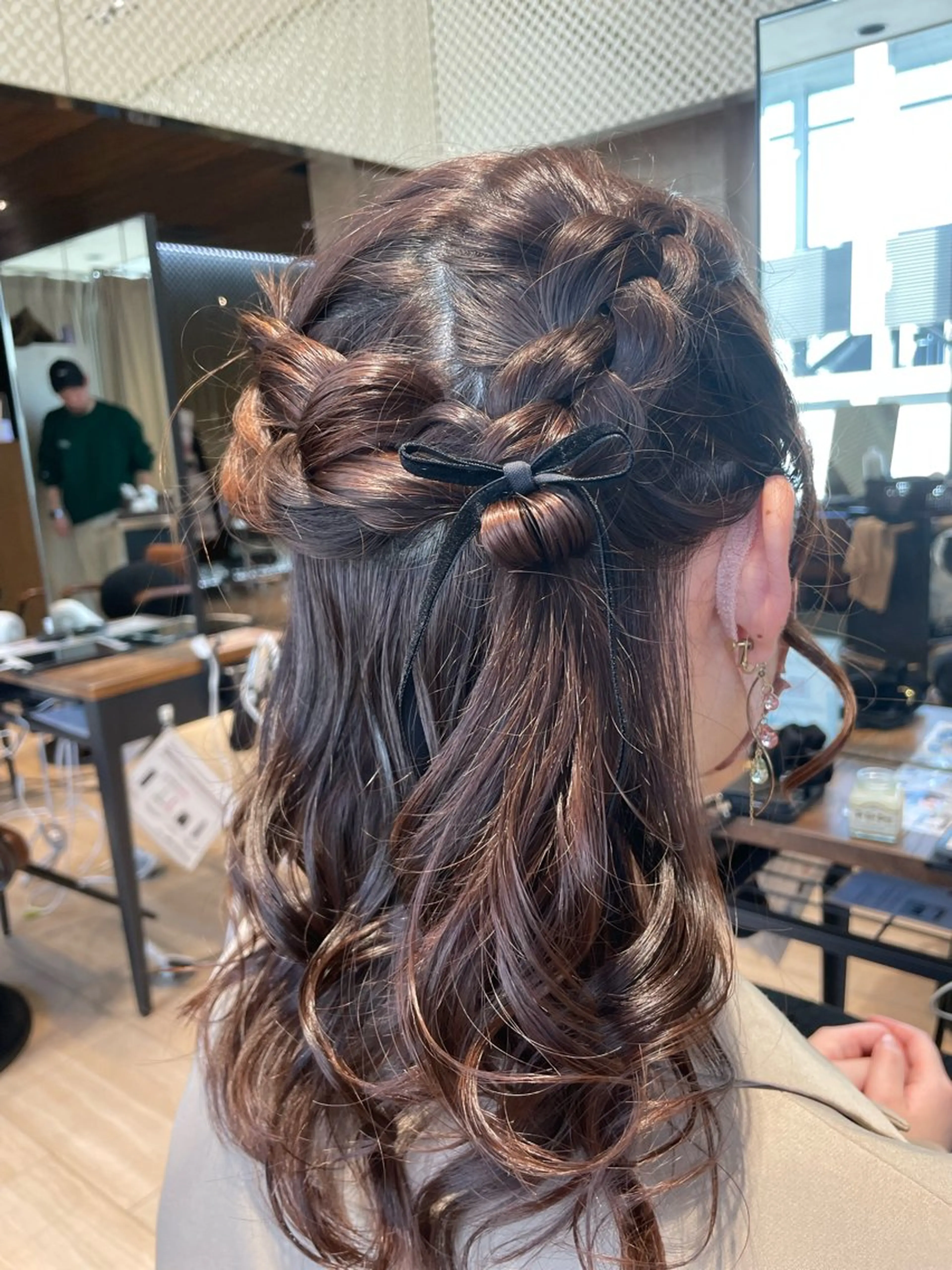 セミロング ヘアセット 艶カラー/アレンジ/ はまぐちうみのヘアスタイル