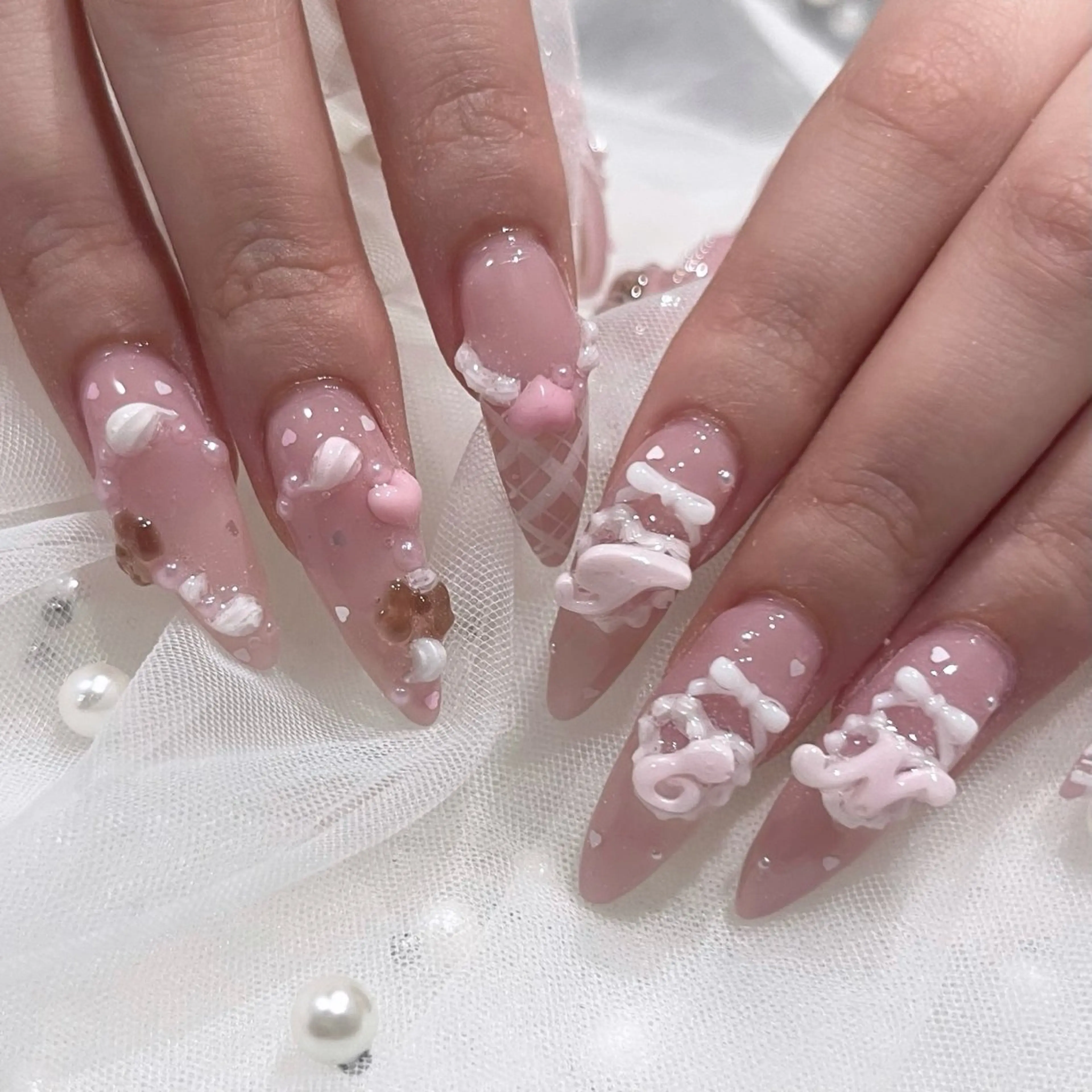 ネイル ハンドネイル 🧁fein. nana🩵のネイルデザイン