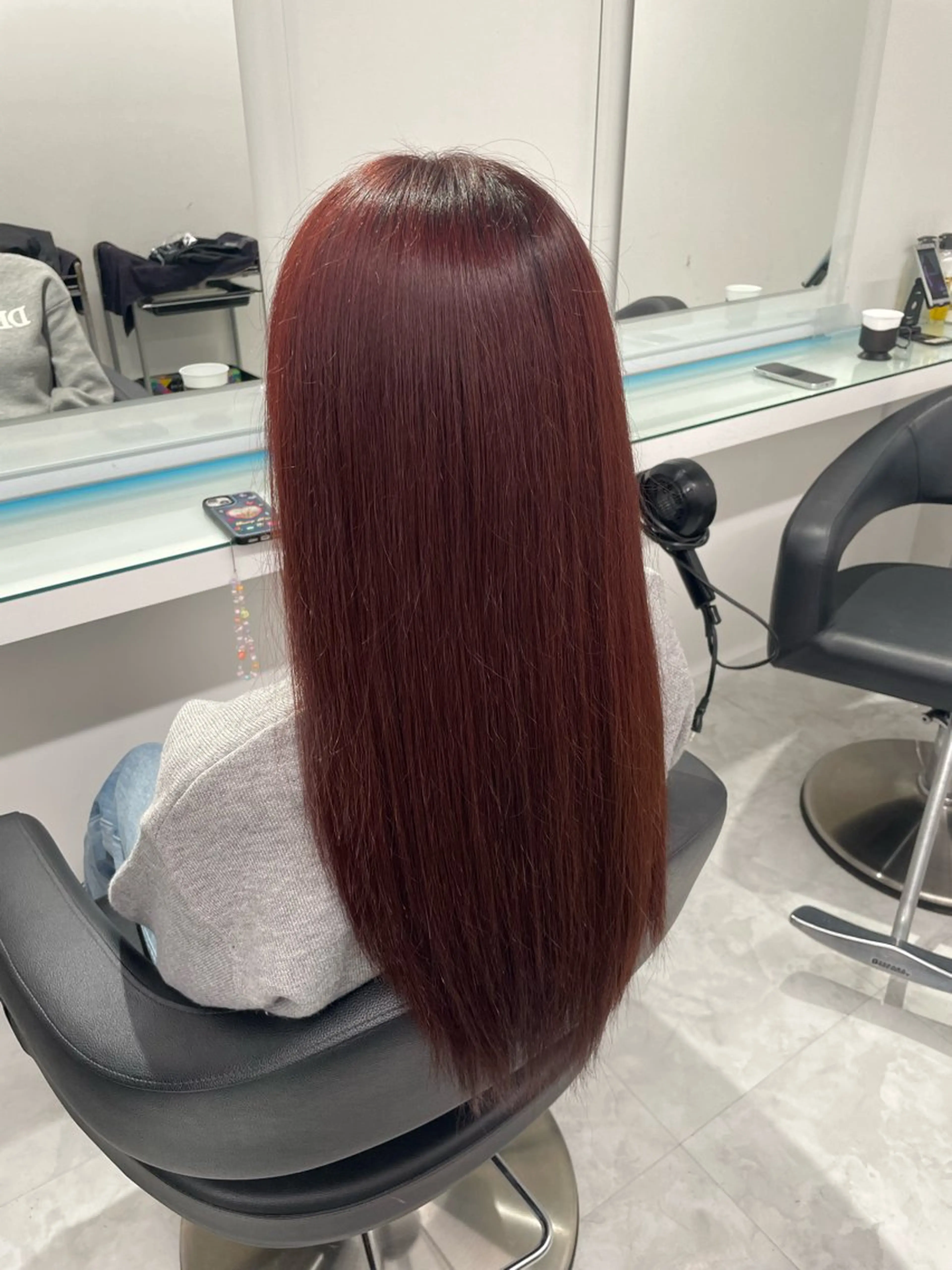 ロング カラー トレンド暖色ヘア🍒 miu🍒のヘアスタイル