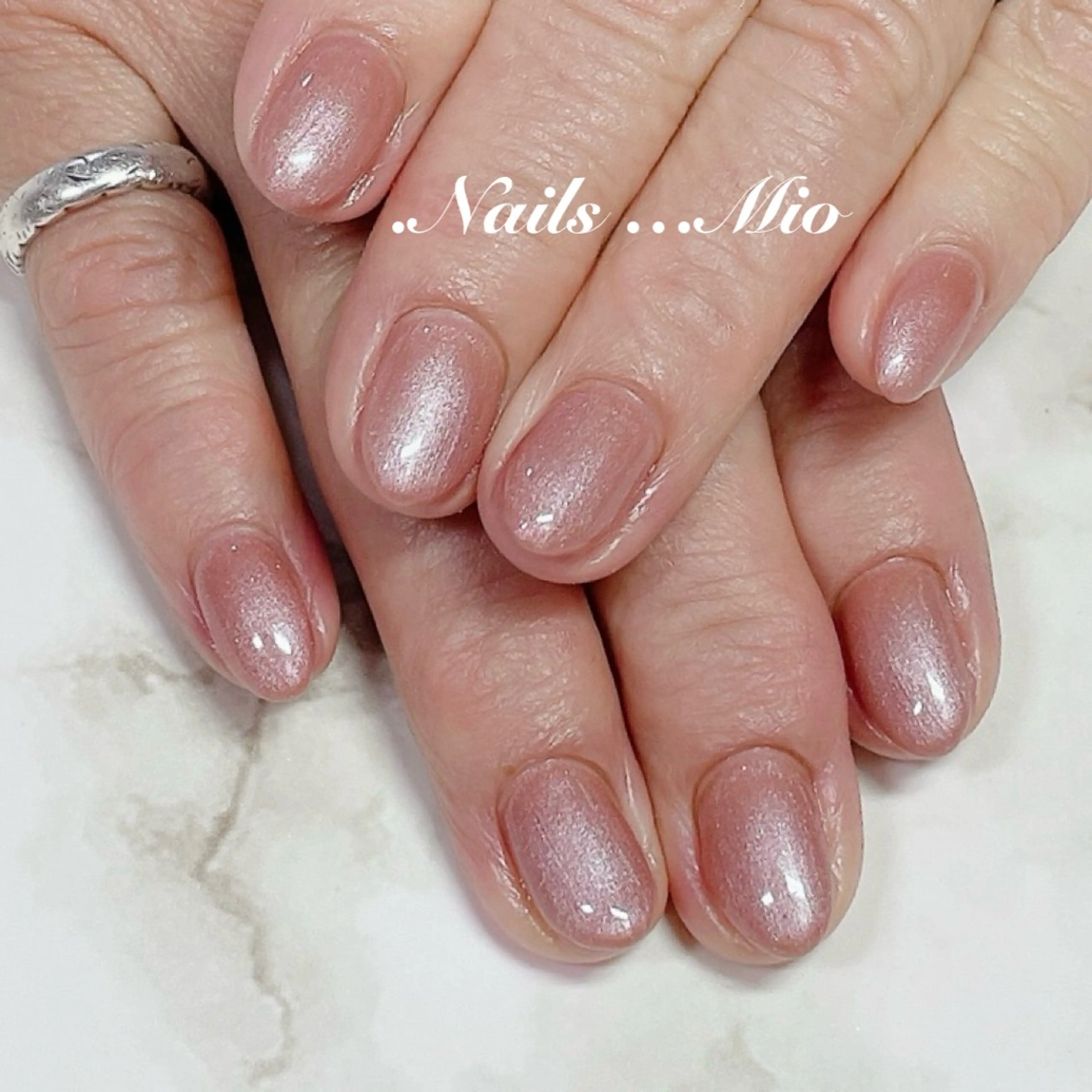 ネイル ジェルネイル ワンカラーネイル .Nails Mio 赤羽西ネイルサロンのネイルデザイン