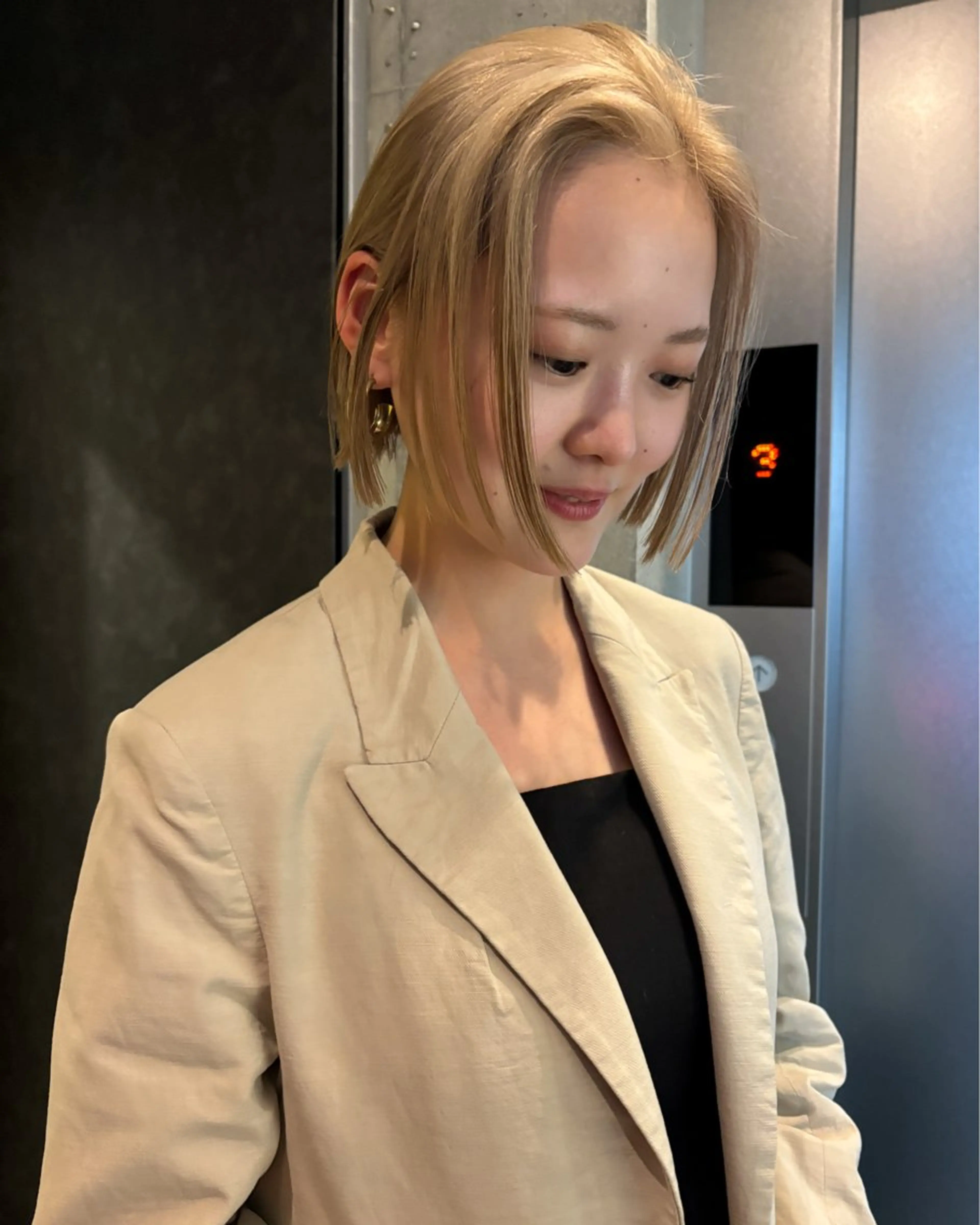 ショート カラー カット ヘアカラー トリートメント トレンドボブ /ミリヤのヘアスタイル