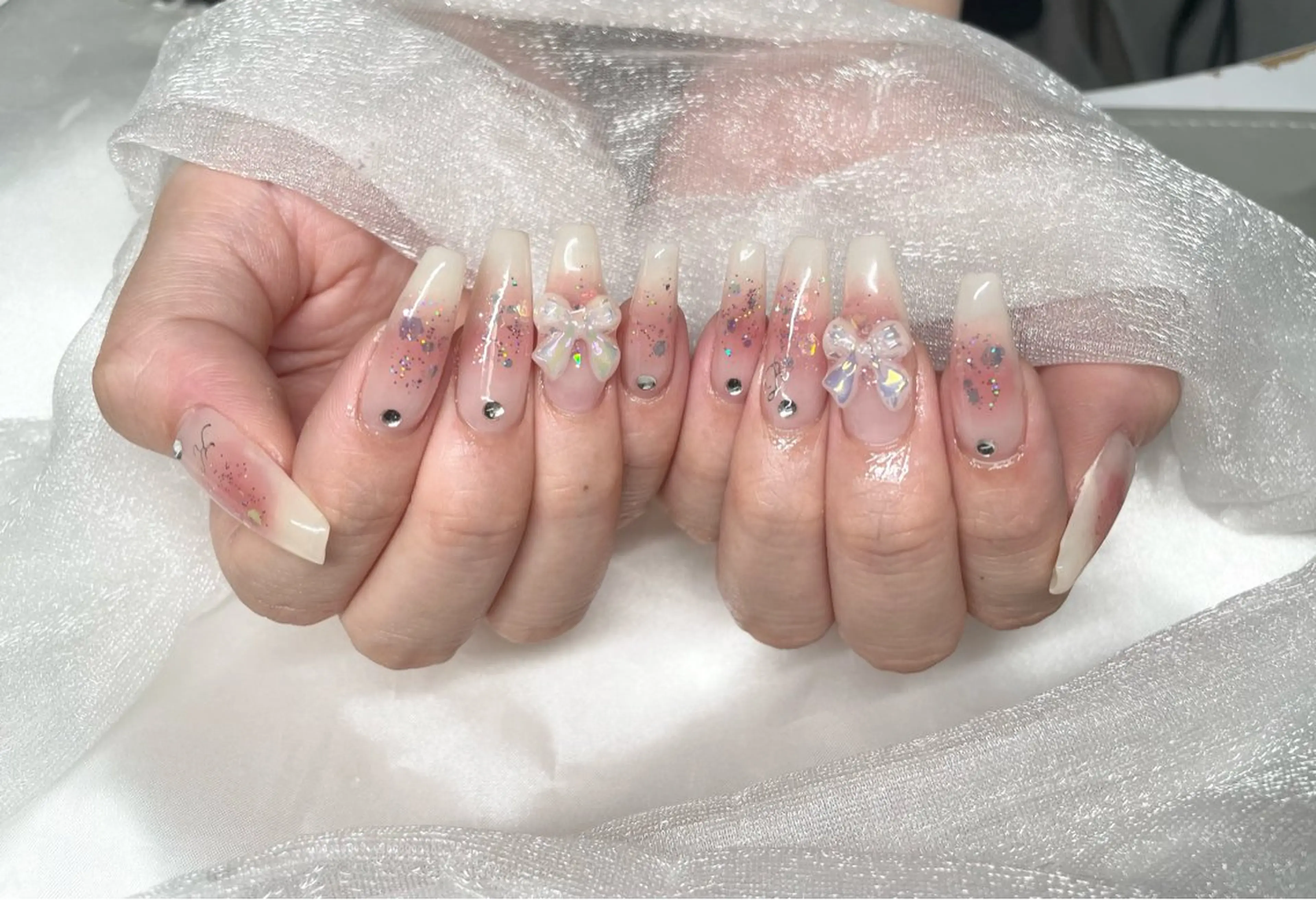 ネイル Roi〈ロワ〉 Minakoのネイルデザイン