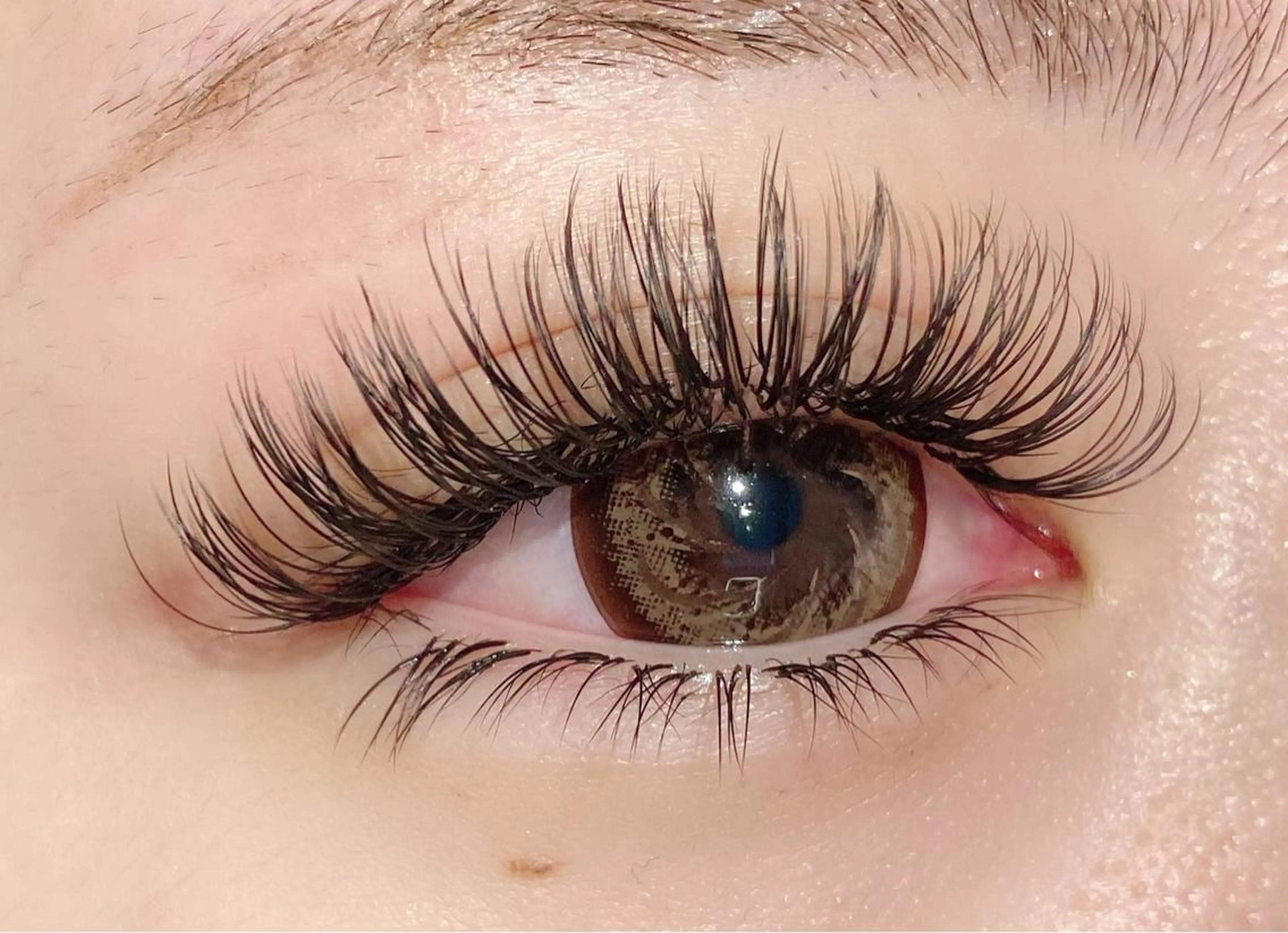 マツエク・マツパ Cカール Dカール 下まつげエクステ マツエク アイデザイナー Key（ケイ）の眉毛・アイブロウイメージ