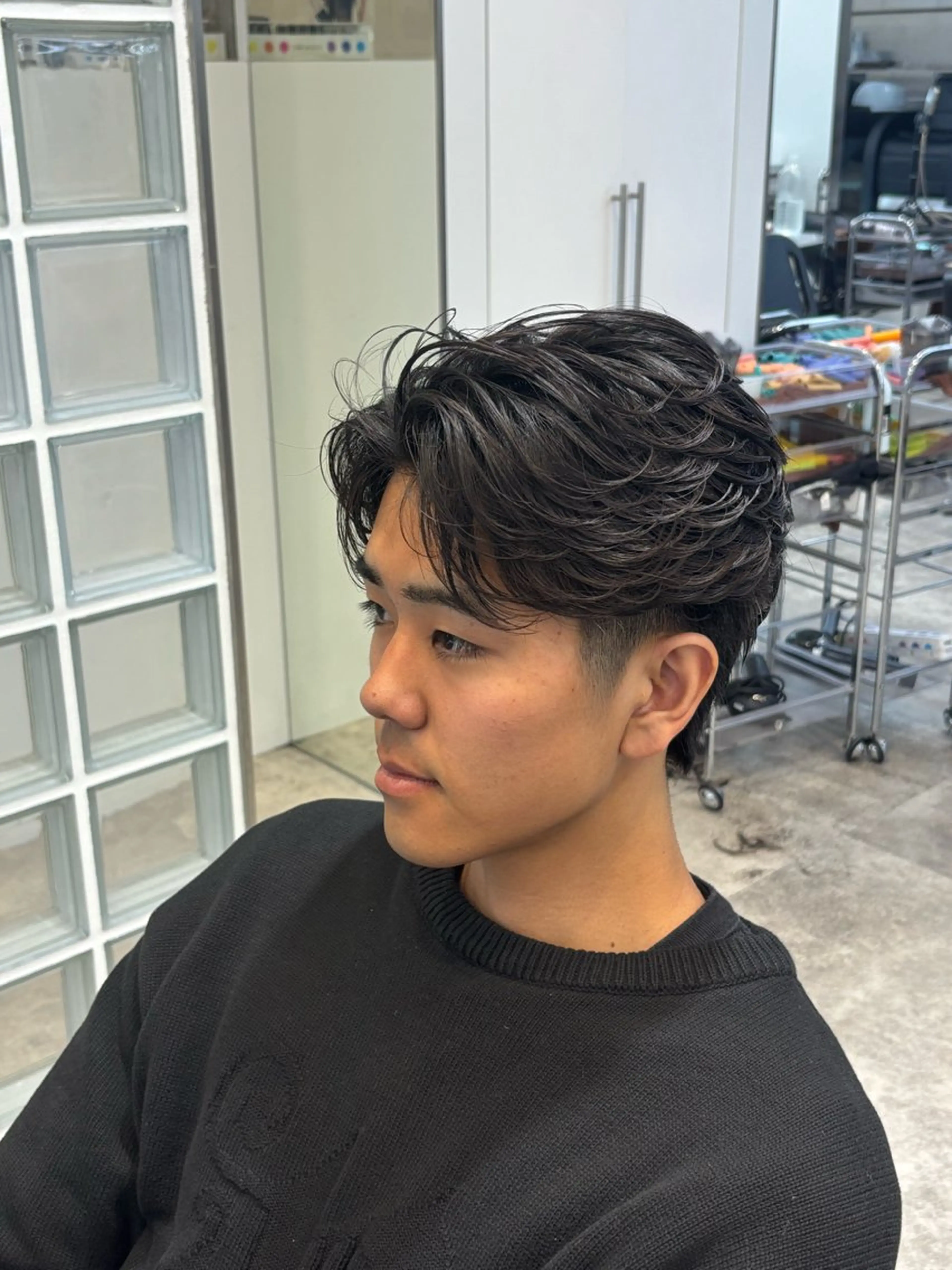 ショート パーマ メンズ フェザーパーマ メンズパーマ 【fifth】上條 巧真のヘアスタイル