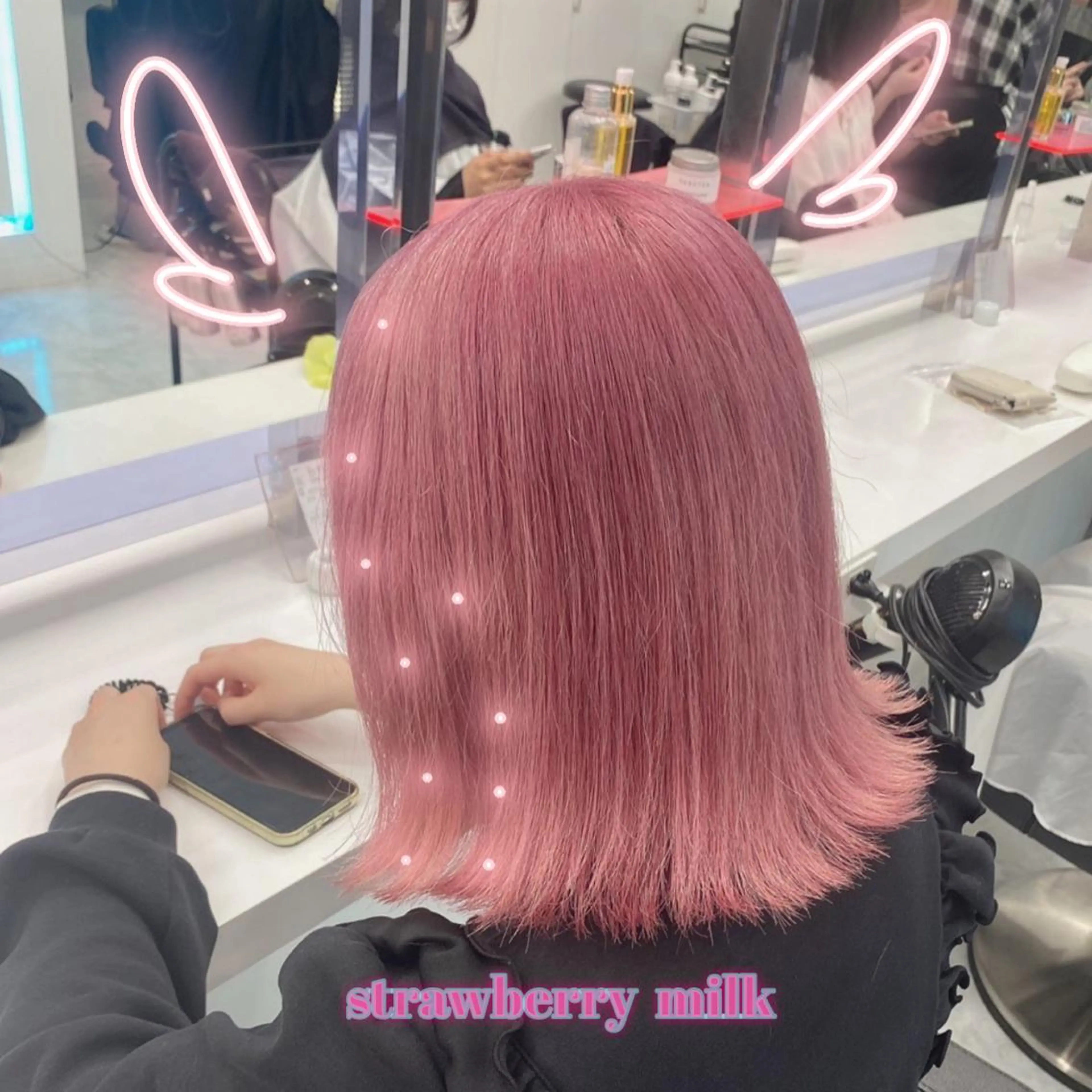 ロング カラー 𝘳𝘺𝘰𝘬𝘢 髪質改善／ブリーチのヘアスタイル