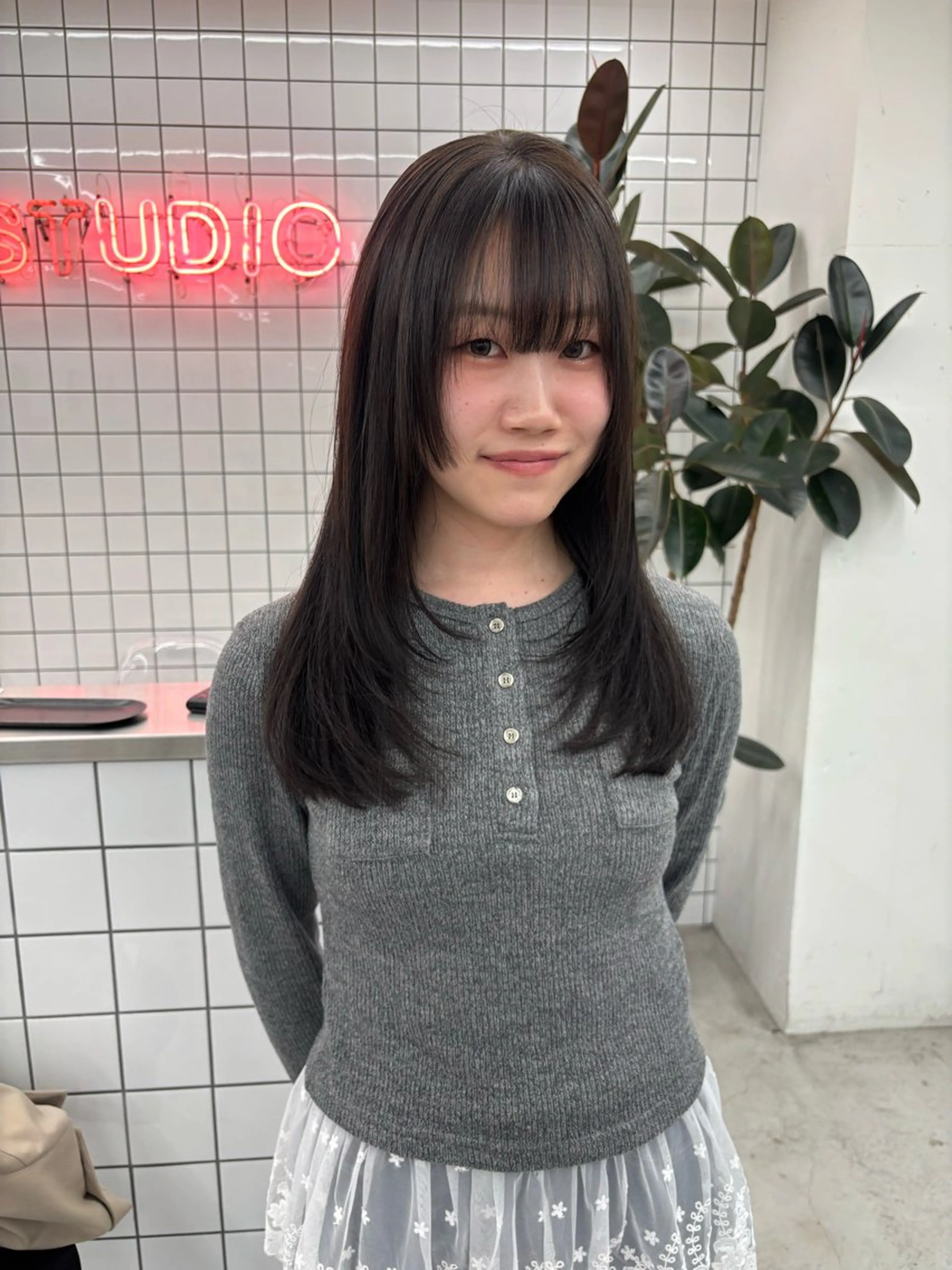 セミロング カラー ヘアアレンジ ブラウンカラー オリーブブラウン レイヤーカット カット ヘアカラー 夕羽夢🍓矢場/ 透明感カラーのヘアスタイル