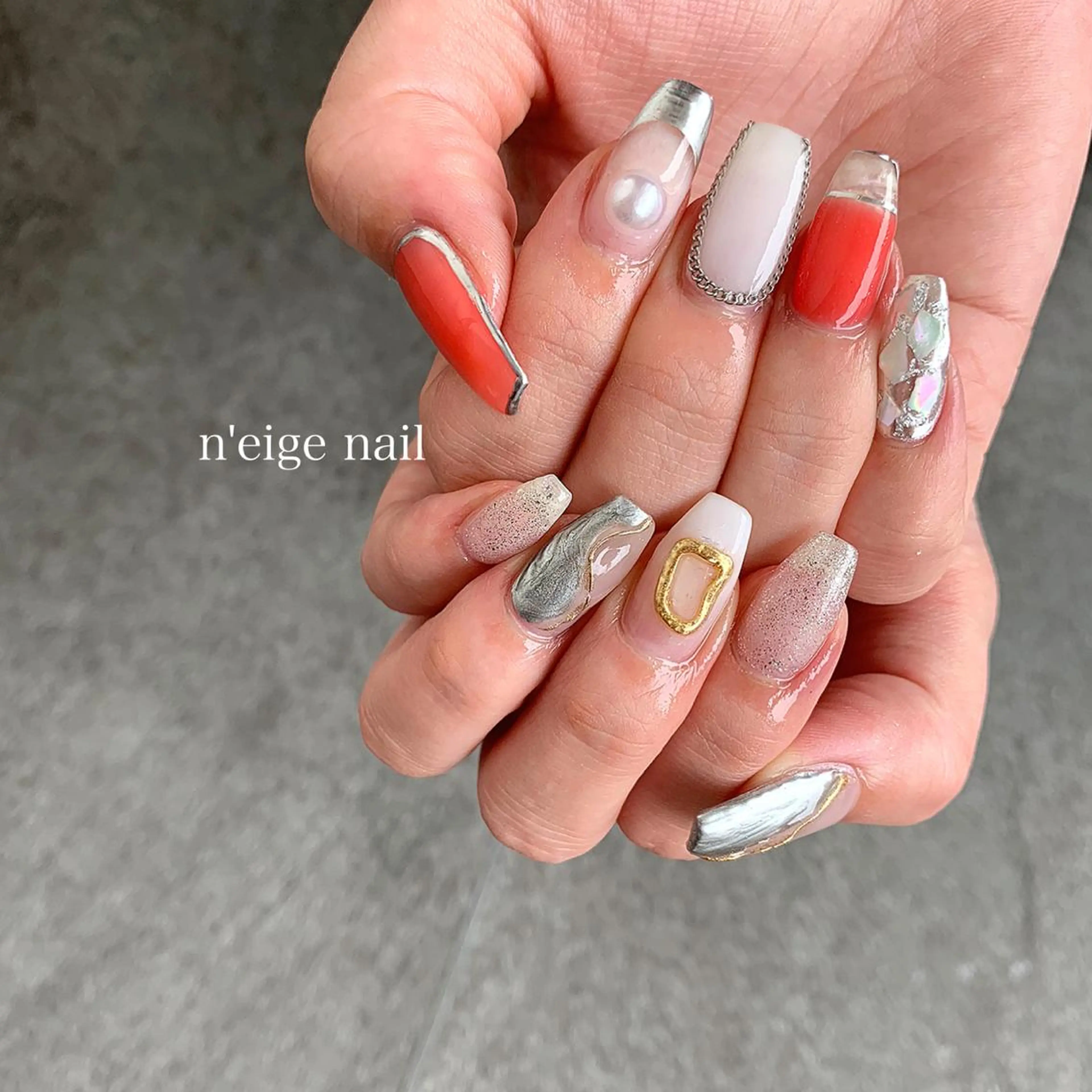 ネイル アニマル柄 アートネイル キラキラネイル ニュアンスネイル 夏ネイル n'eige nail所属・大谷 綾香のネイルデザイン