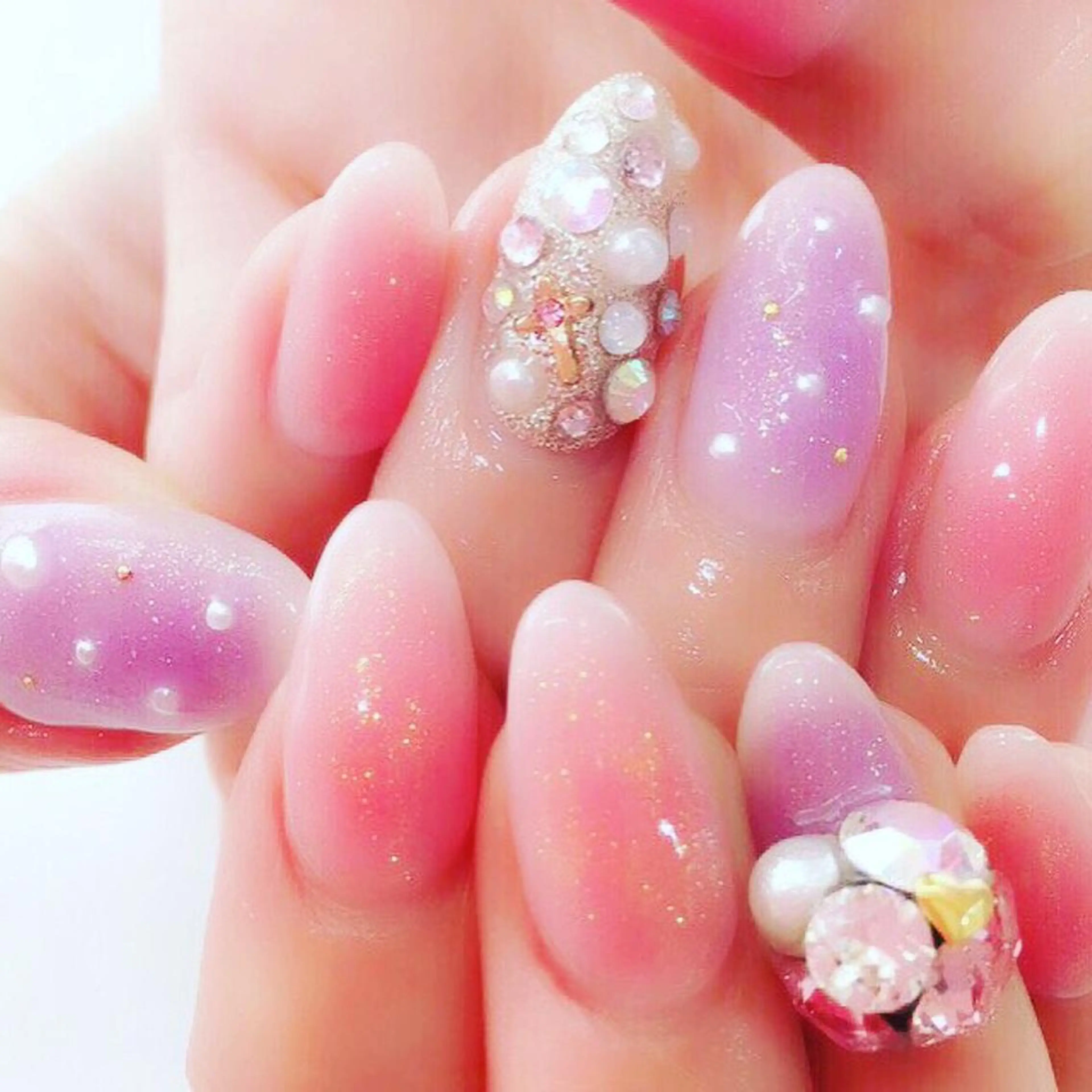 ネイル アートネイル ジェルネイル ラメ(グリッター) 持ち込み ストーンネイル NAILSGOGO shibuyaのネイルデザイン