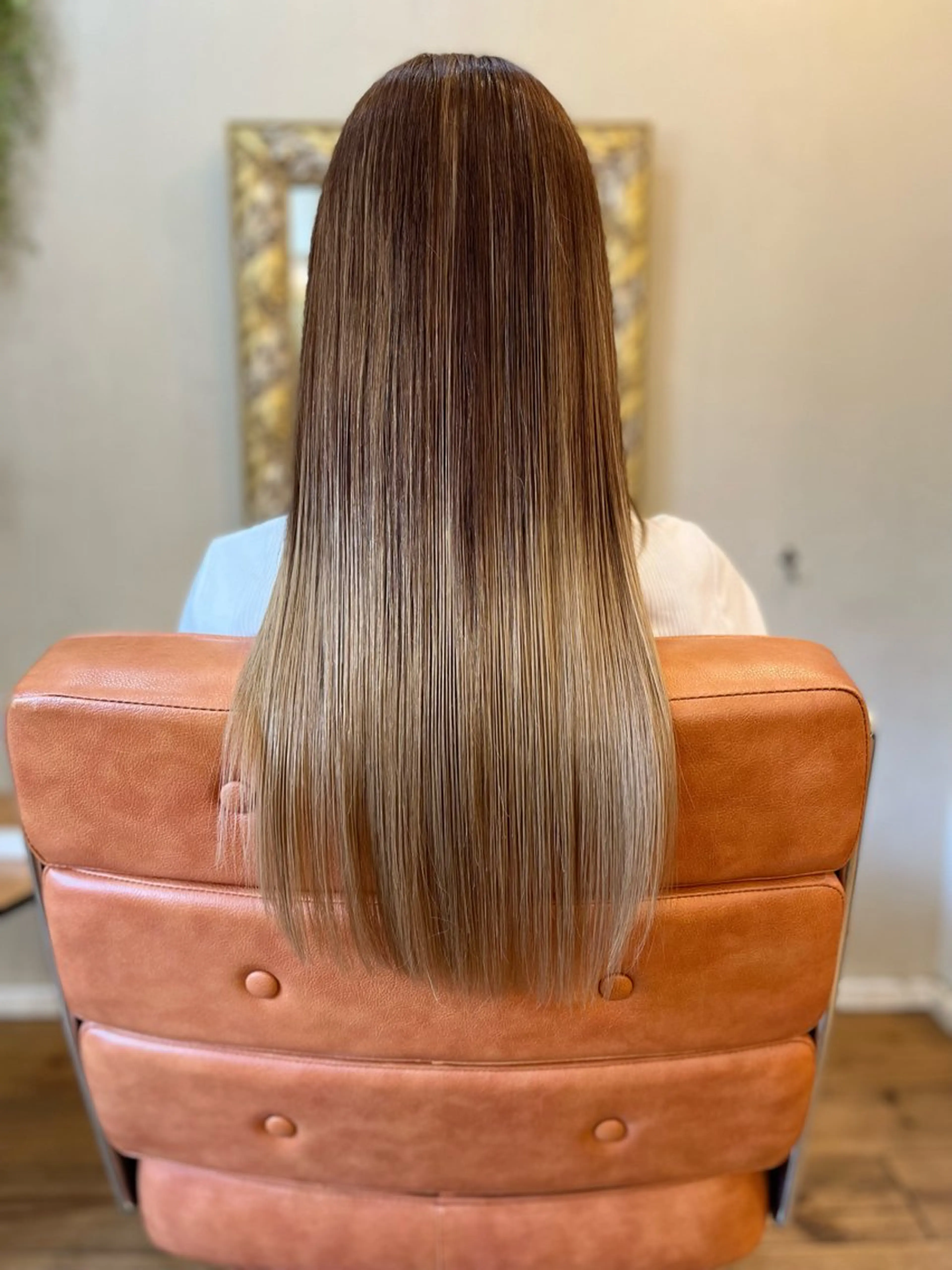 ロング ⚪️髪質改善 縮毛 店長 コウ⚪️のヘアスタイル