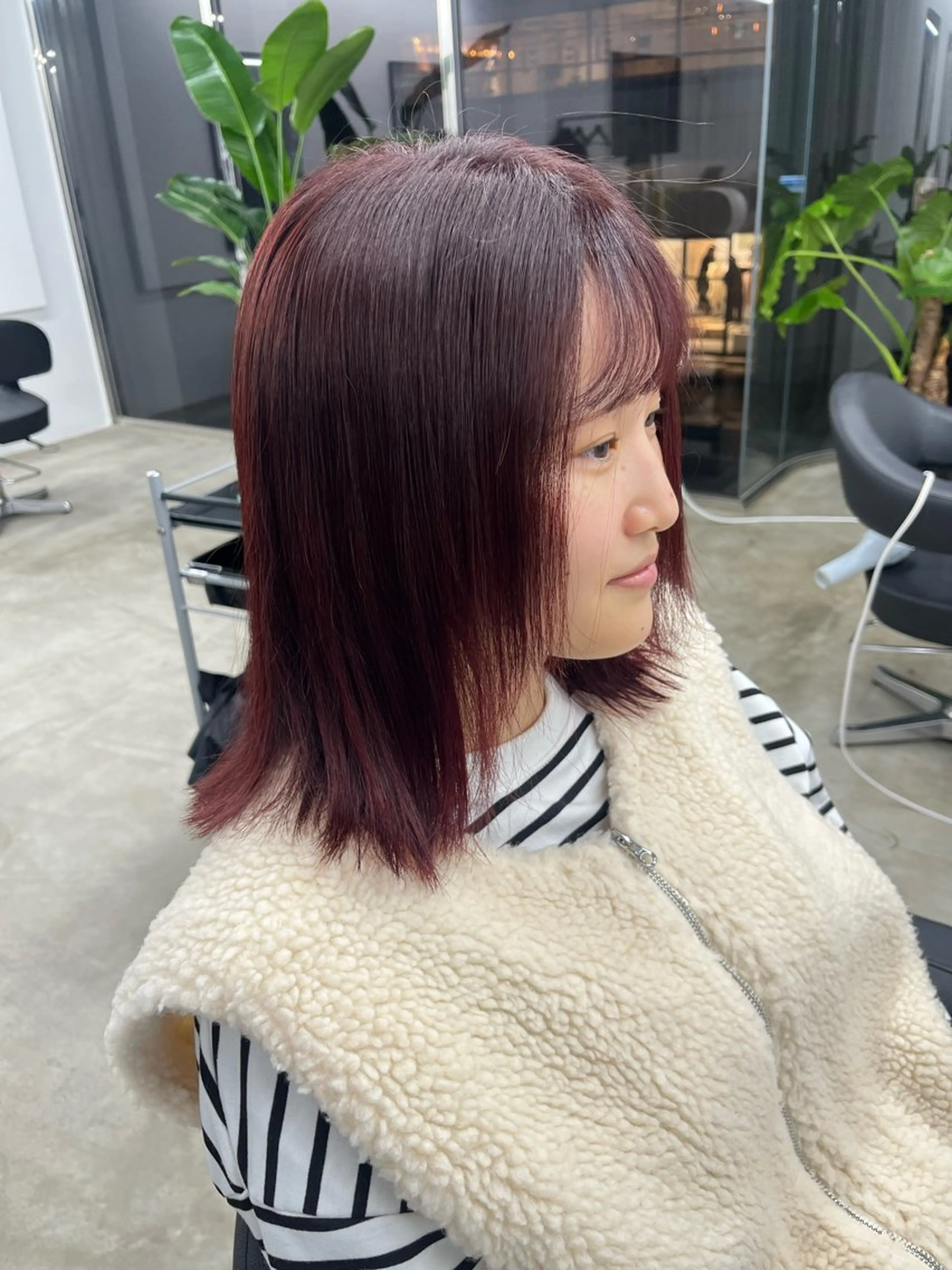 ショート ヘアカラー sounds所属・酒井 美里のヘアスタイル