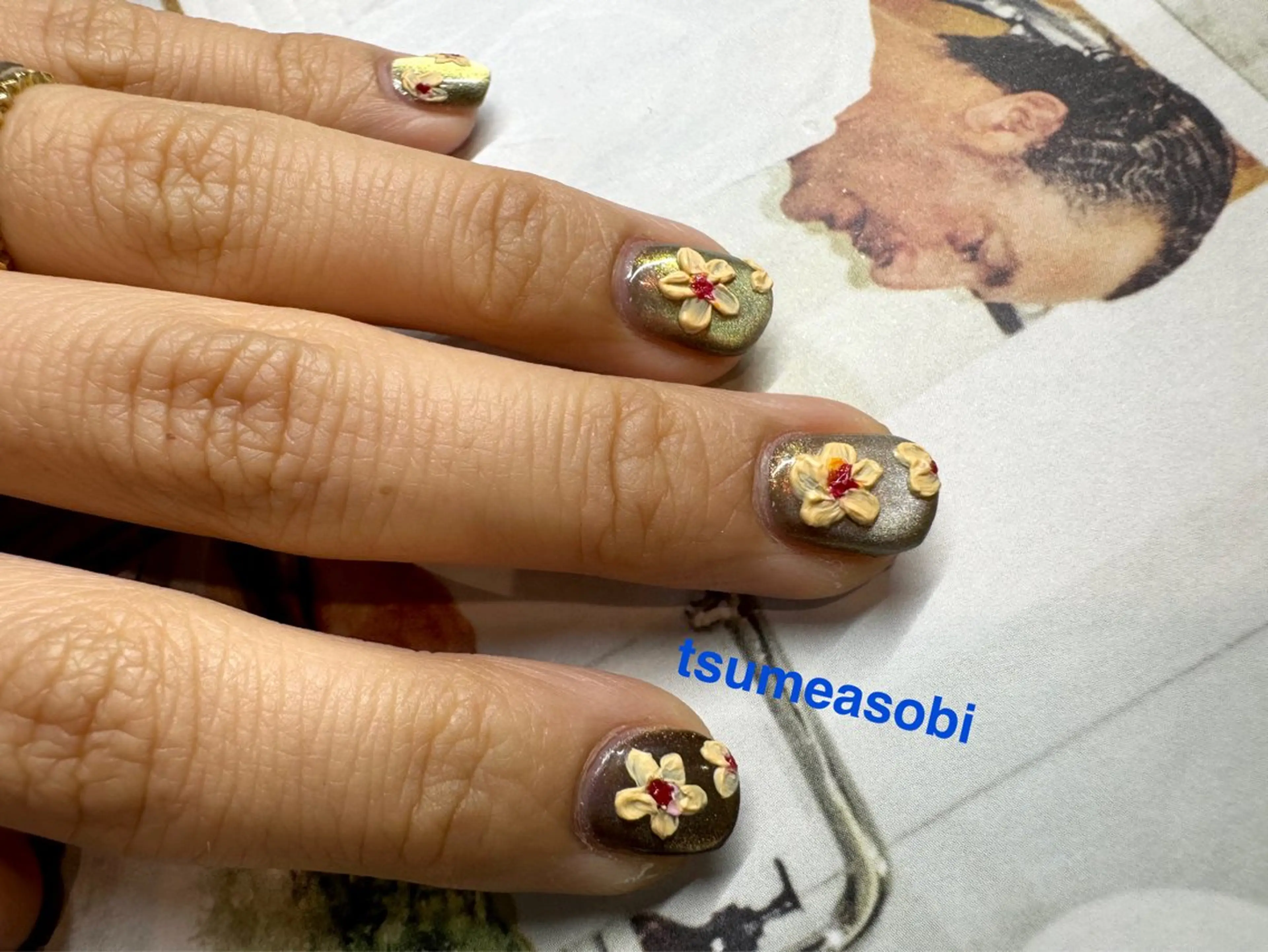 ネイル キラキラネイル マグネットネイル マットネイル ハンドネイル tsumeasobi所属・tsumeasobi 🪬macoのネイルデザイン