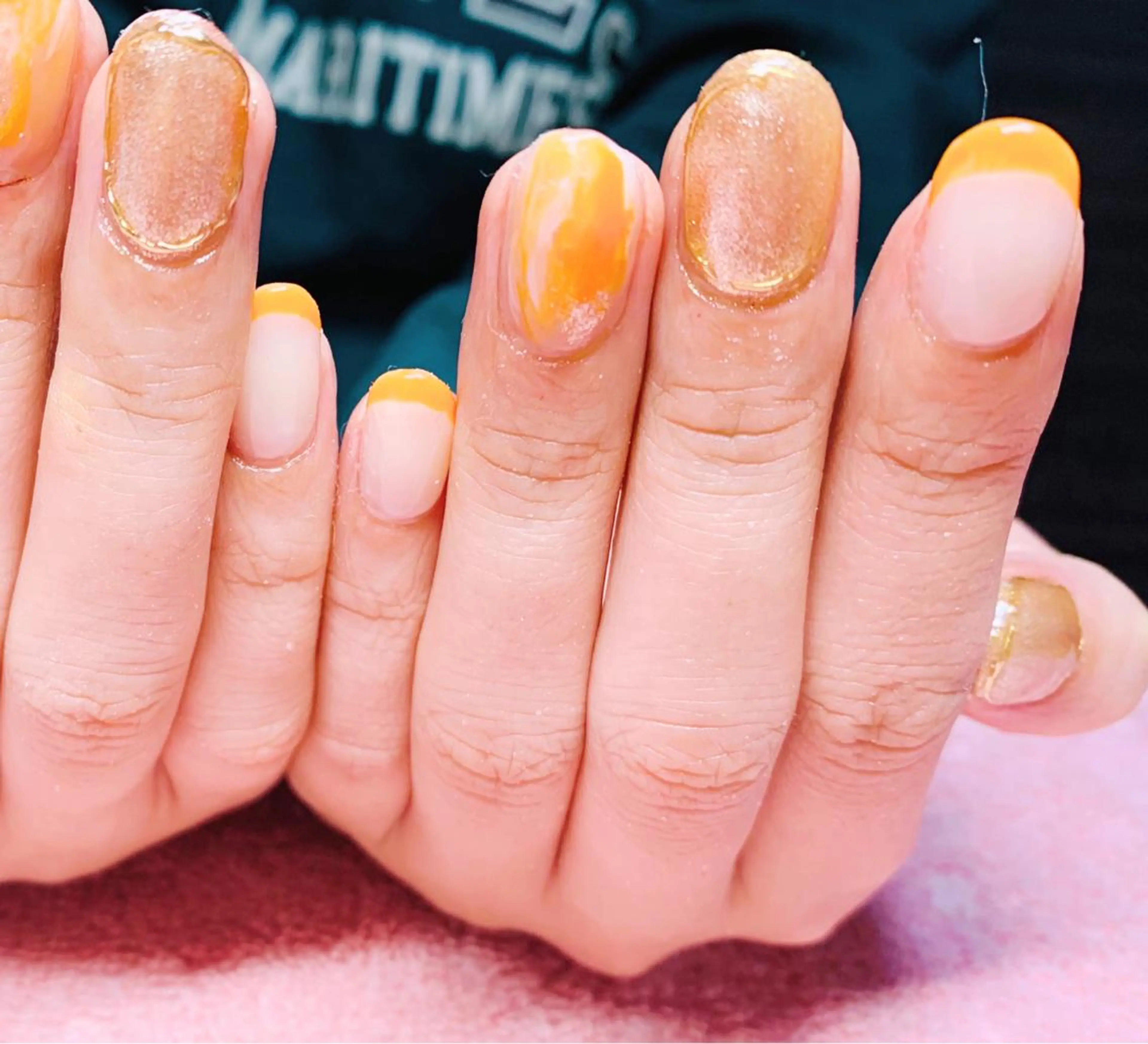 ネイル 持ち込み ニュアンスネイル 池崎 美穂のネイルデザイン