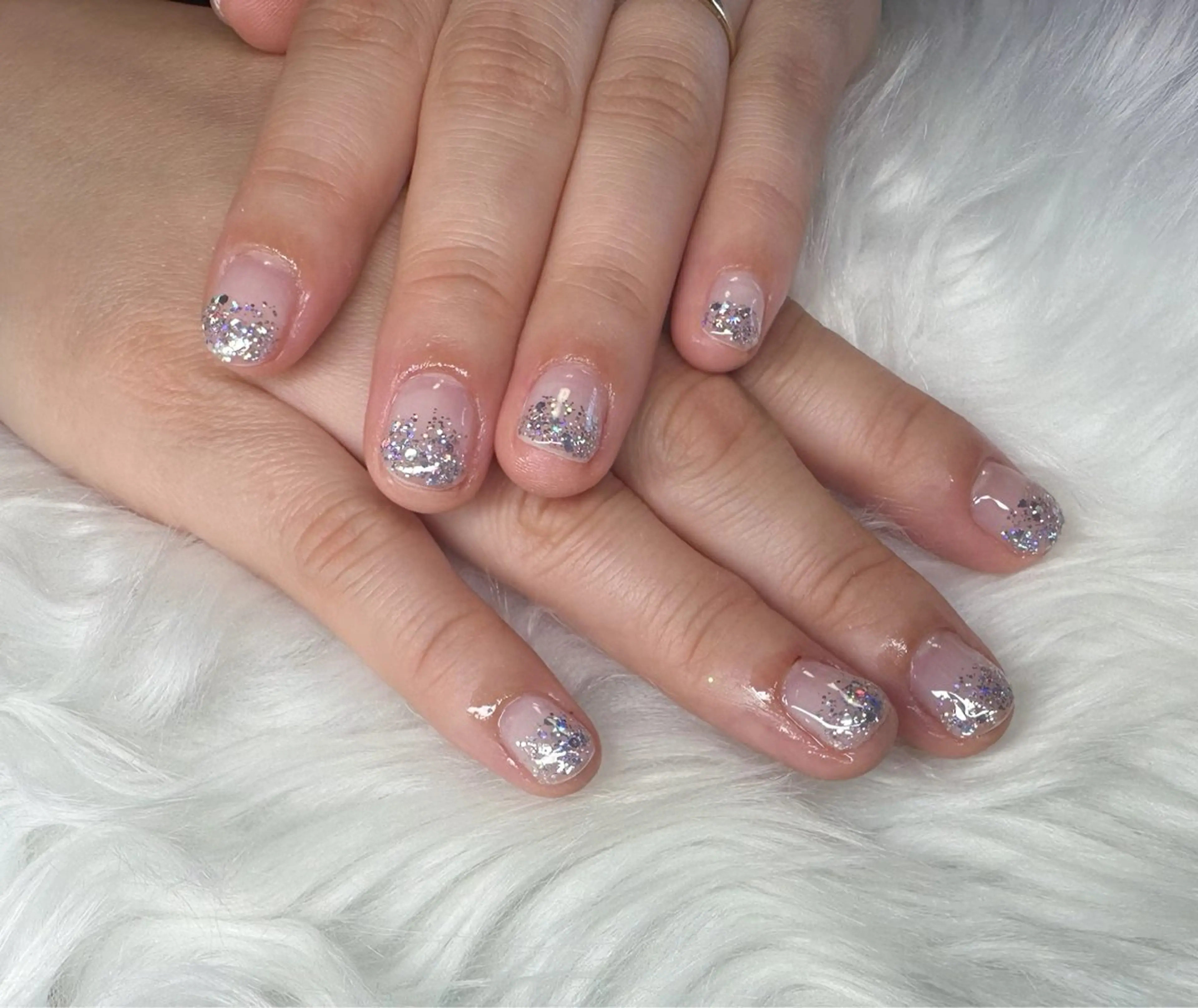 ネイル ラメ(グリッター) ラメグラデーション Rave所属・touma Rinaのネイルデザイン