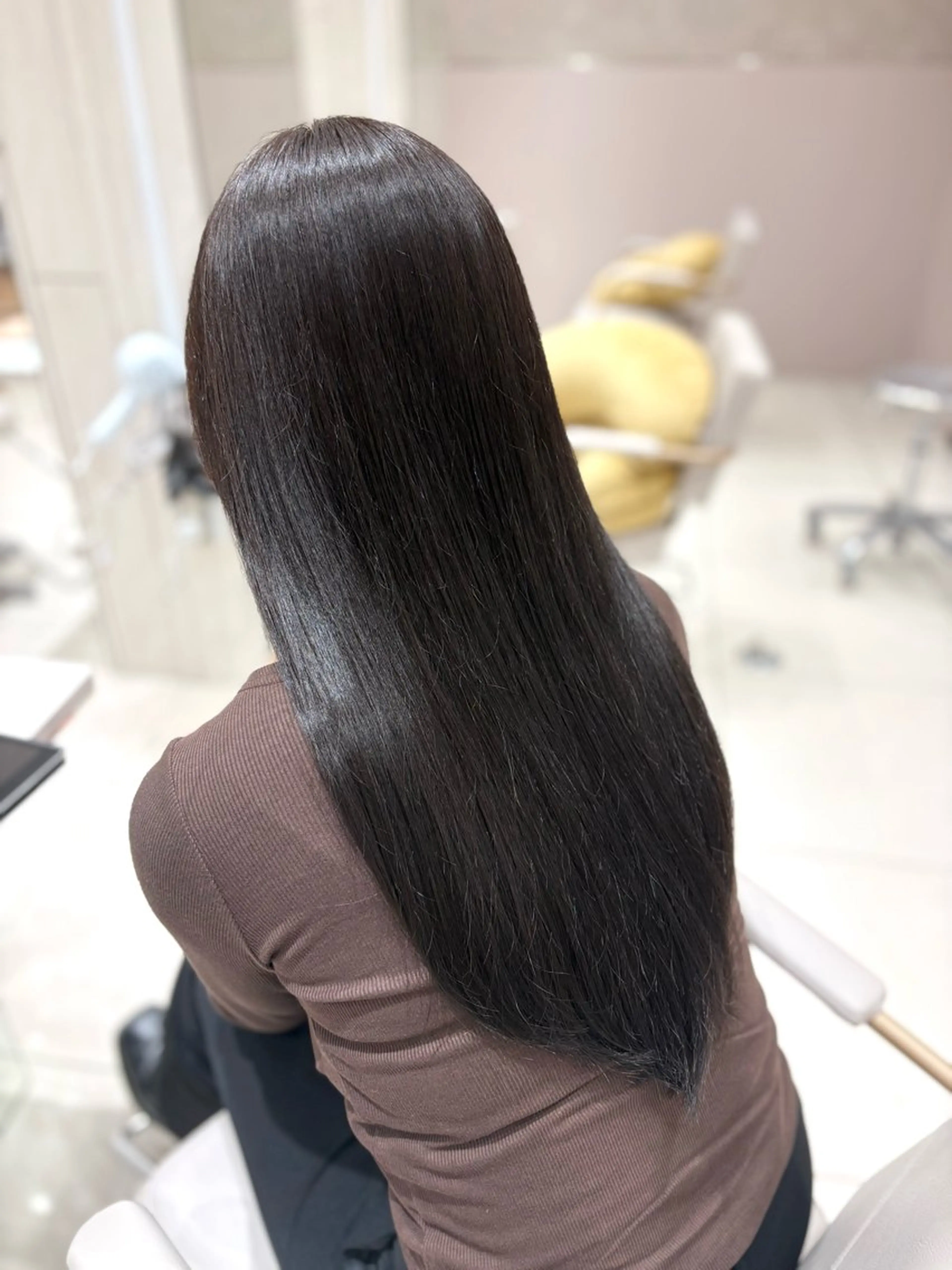 ロング カラー ダークグレー ダークグレージュ グレージュ ヘアカラー トリートメント 銀座/オリーブ/ 透明感カラー✨りくのヘアスタイル