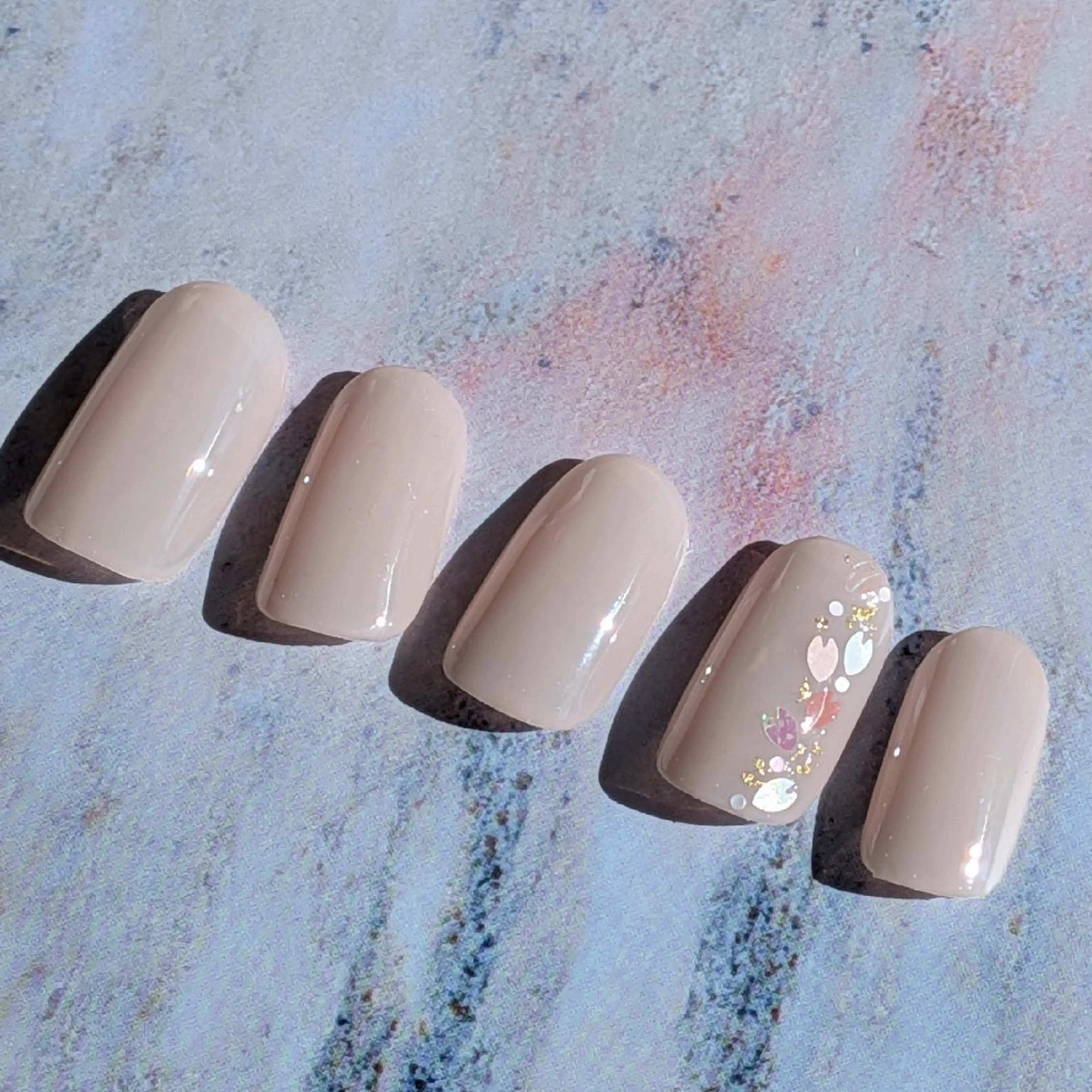 ネイル ハンドネイル 6RokuHair（ロクヘアー)所属・門川 茉奈美のネイルデザイン