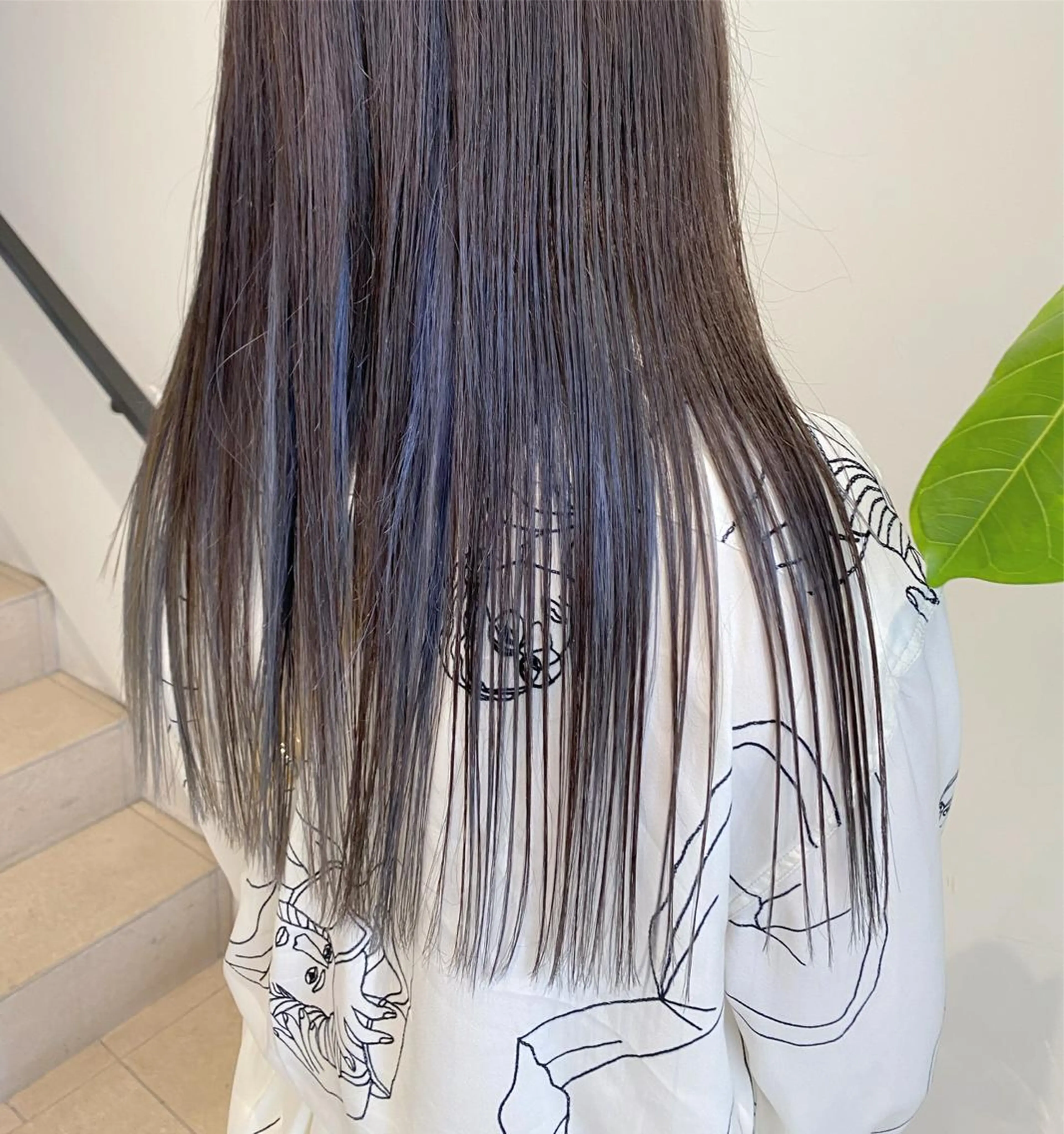 ロング カラー パーマ ヘアアレンジ メンズ キッズ ネイル マツエク・マツパ モリモト サナのヘアスタイル