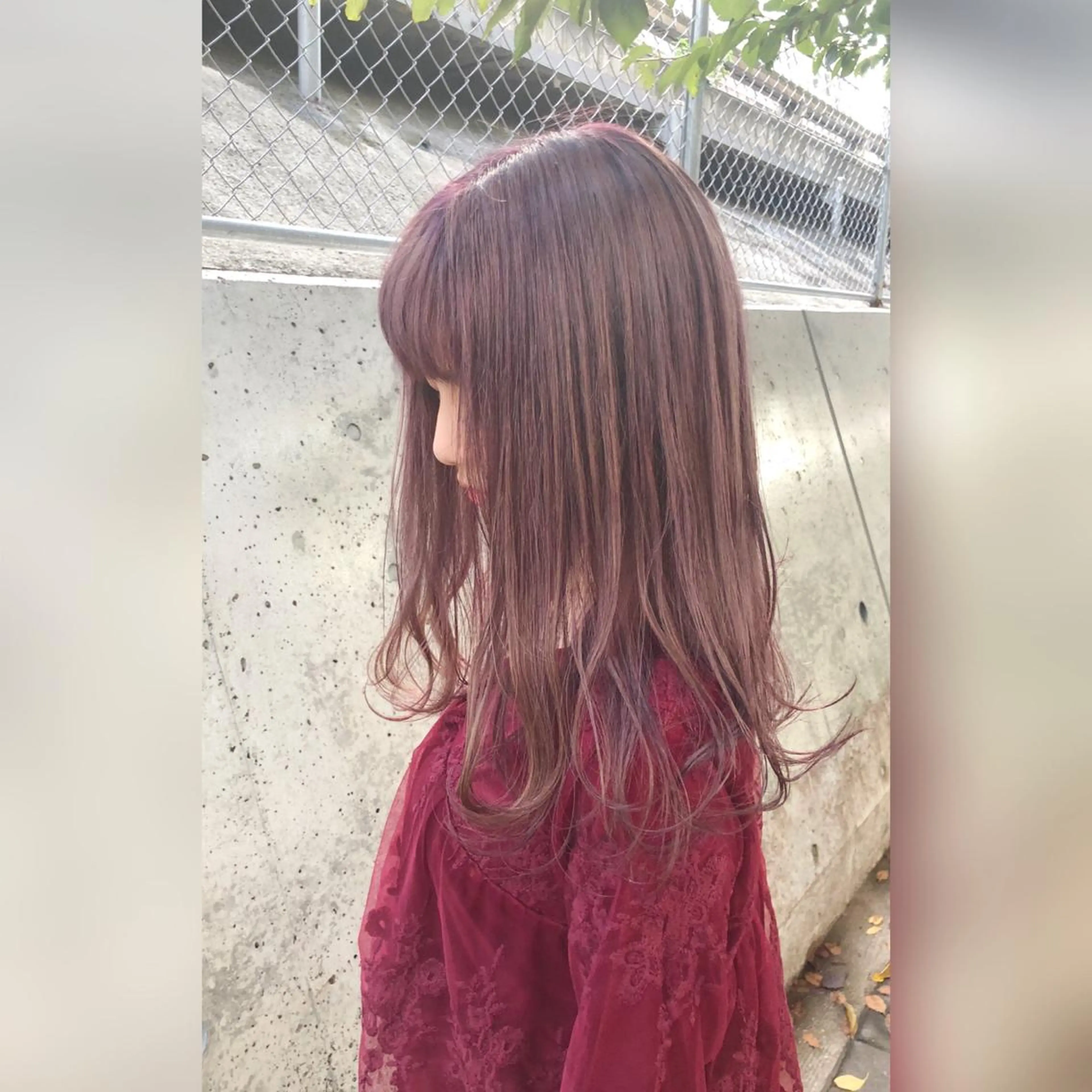 セミロング 圧倒的美髪ストレート ツダケイタロウのヘアスタイル