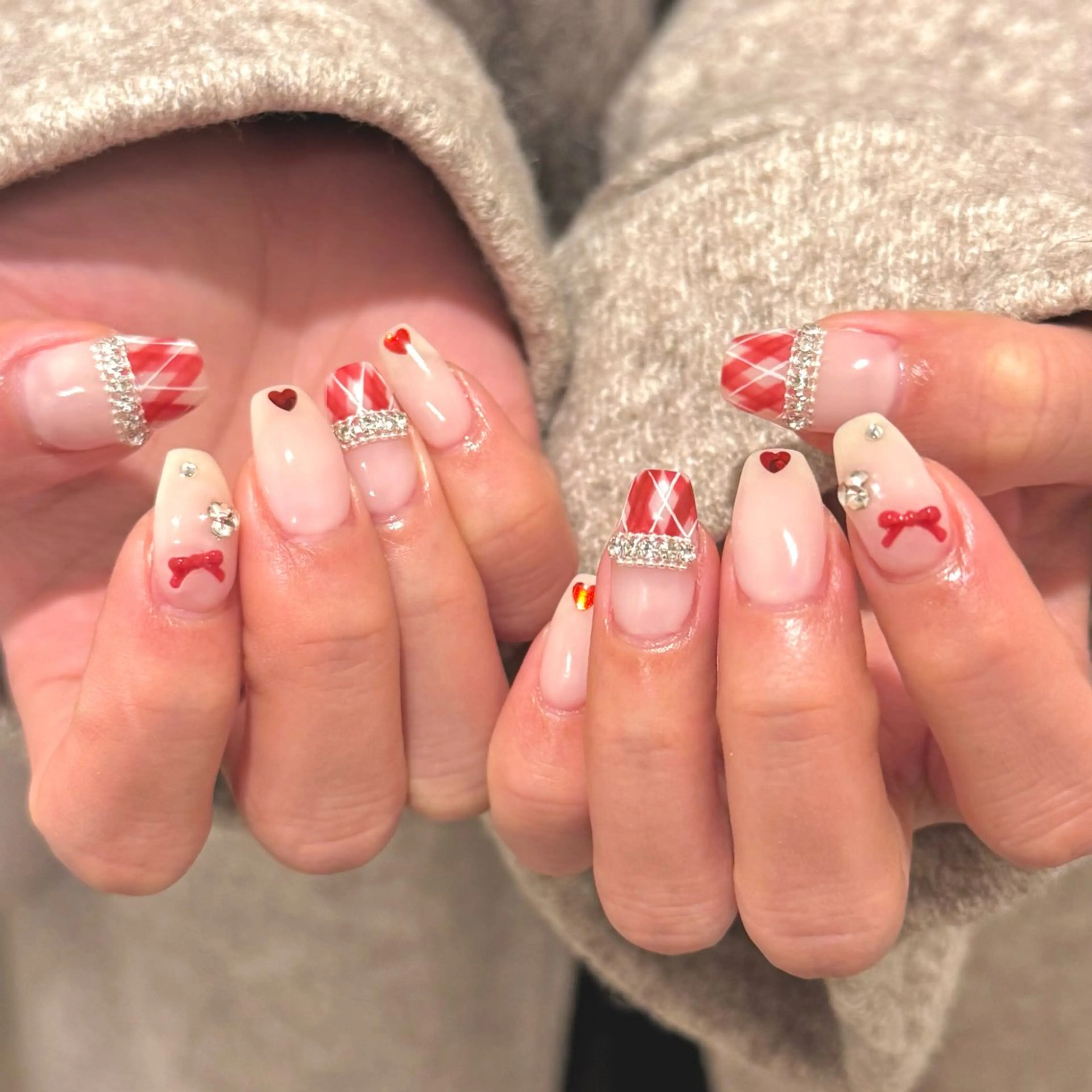 ネイル バレンタイン ハンドネイル lulularico aiのネイルデザイン