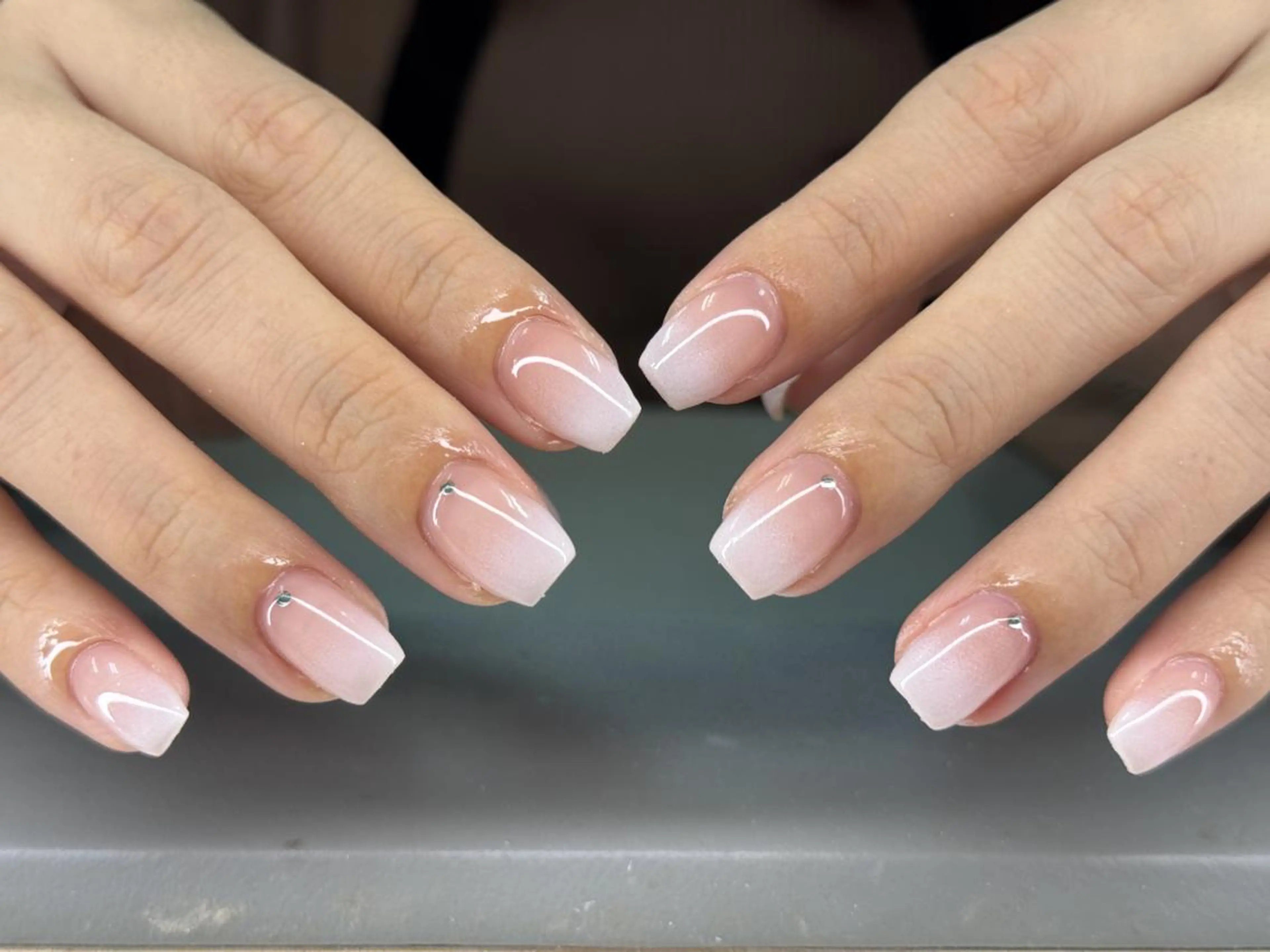 ネイル ストーンネイル ハンドネイル ココナッツ 研修2のネイルデザイン