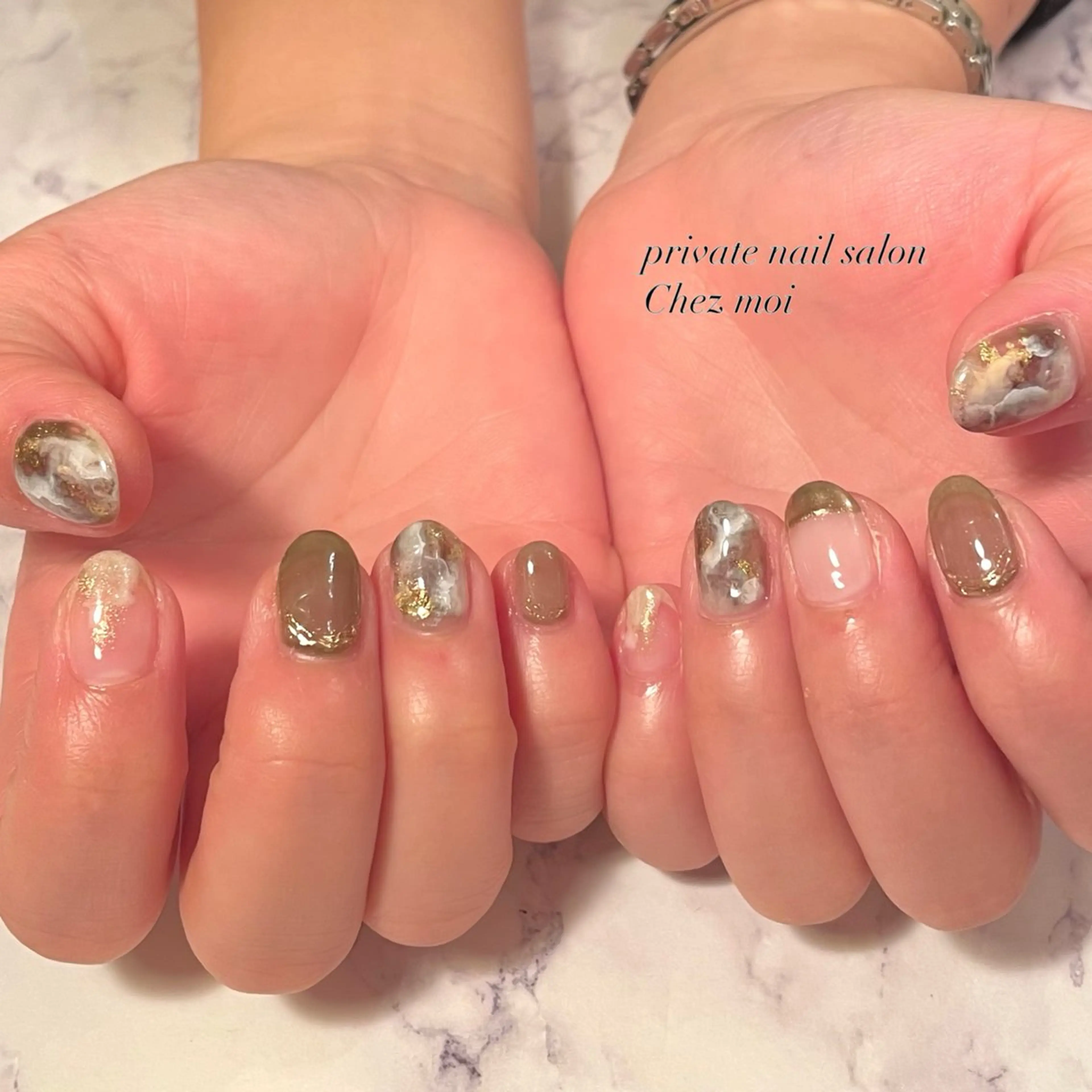 ネイル ニュアンスネイル KOMINE TOMOKOのネイルデザイン