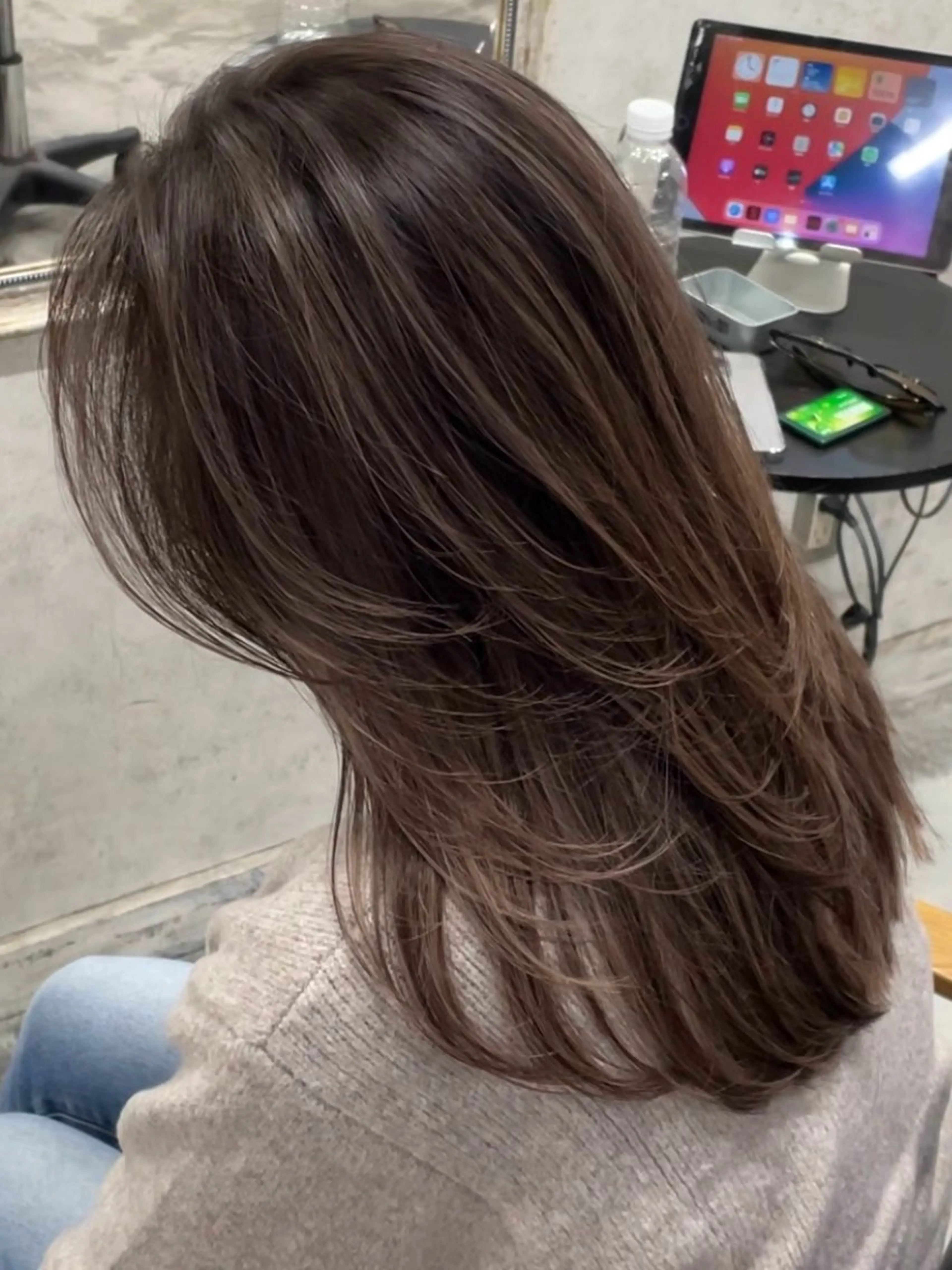 【白髪ぼかしも👌】カット+2ブリーチハイライト+髪質改善カラー✨の写真