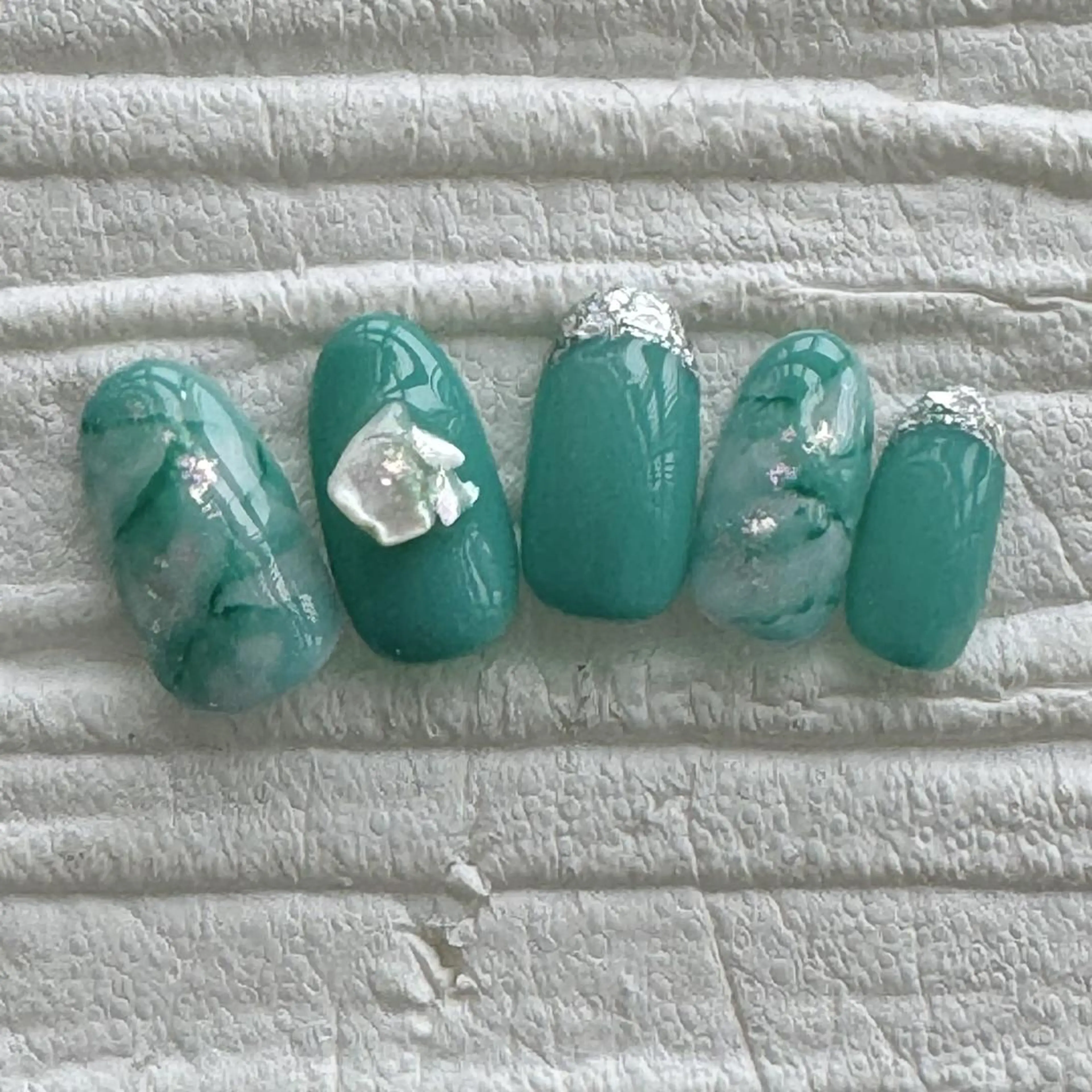 ネイル Nail salon Honey Beeのネイルデザイン