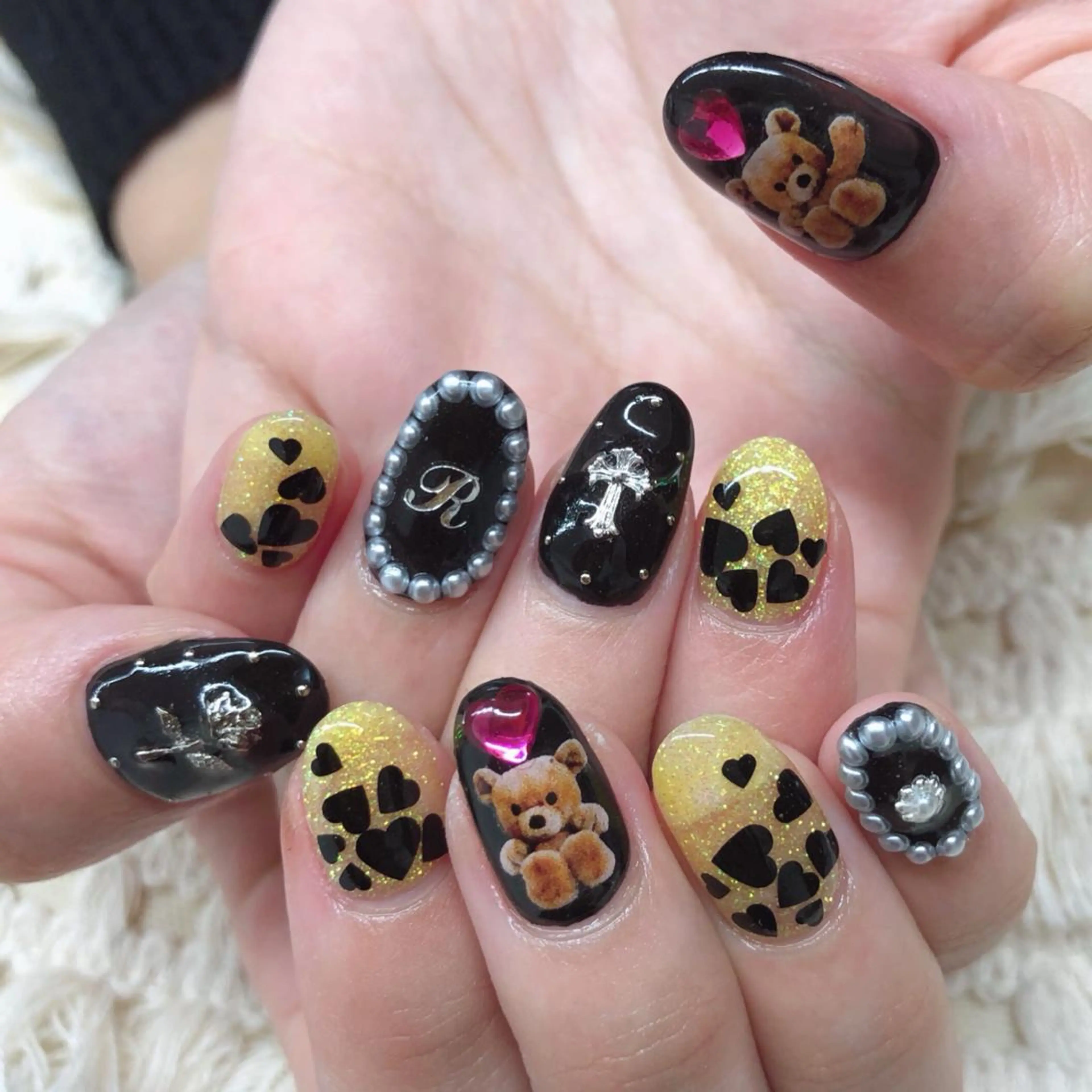 ネイル 黄色 ハンドネイル MAYME所属・MAYME TAMAKIのネイルデザイン