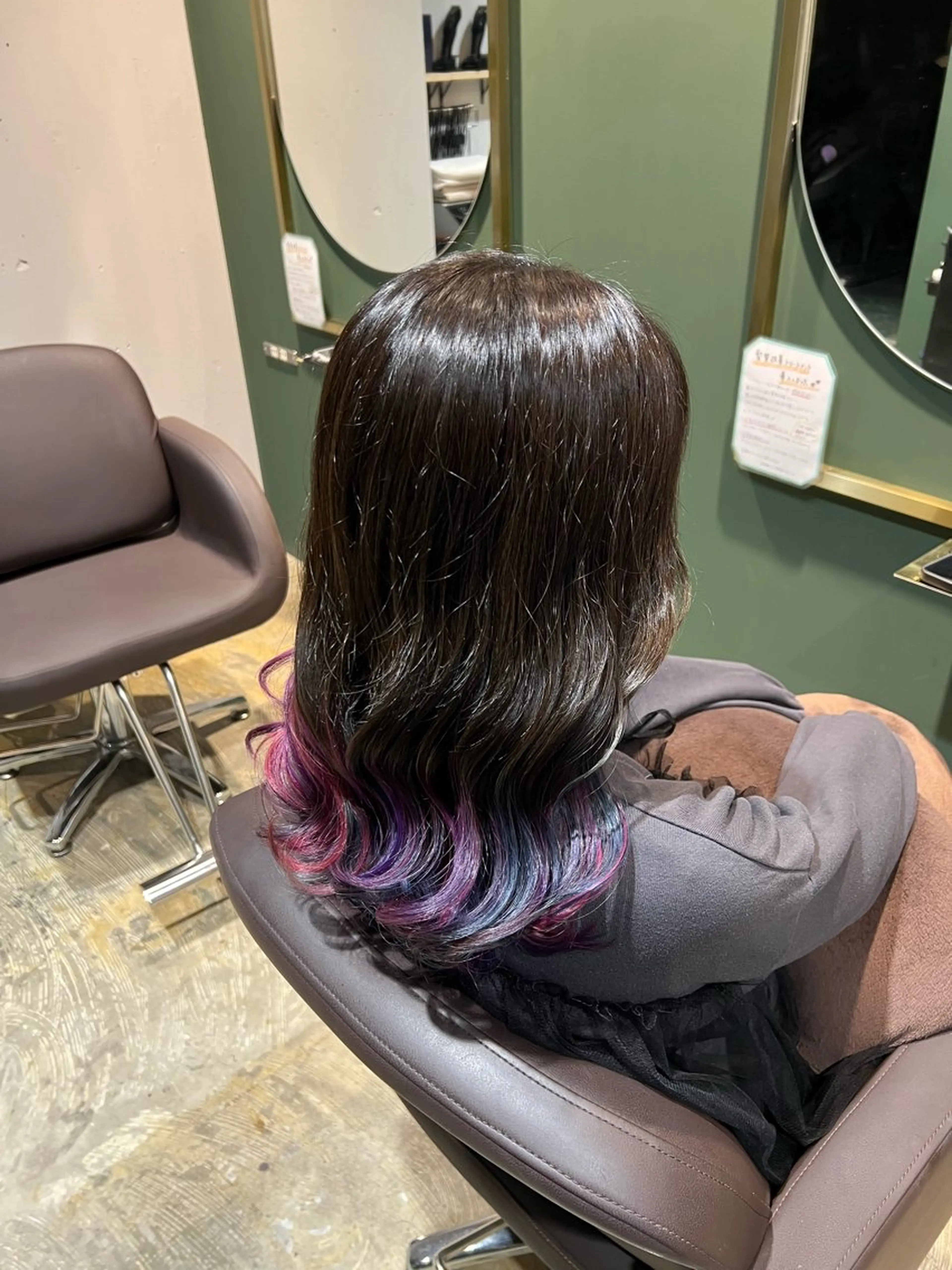 セミロング カラー グラデーションカラー ヘアカラー トリートメント ヘッドスパ カラースペシャリスト しょう🧑🏼‍🎨のヘアスタイル