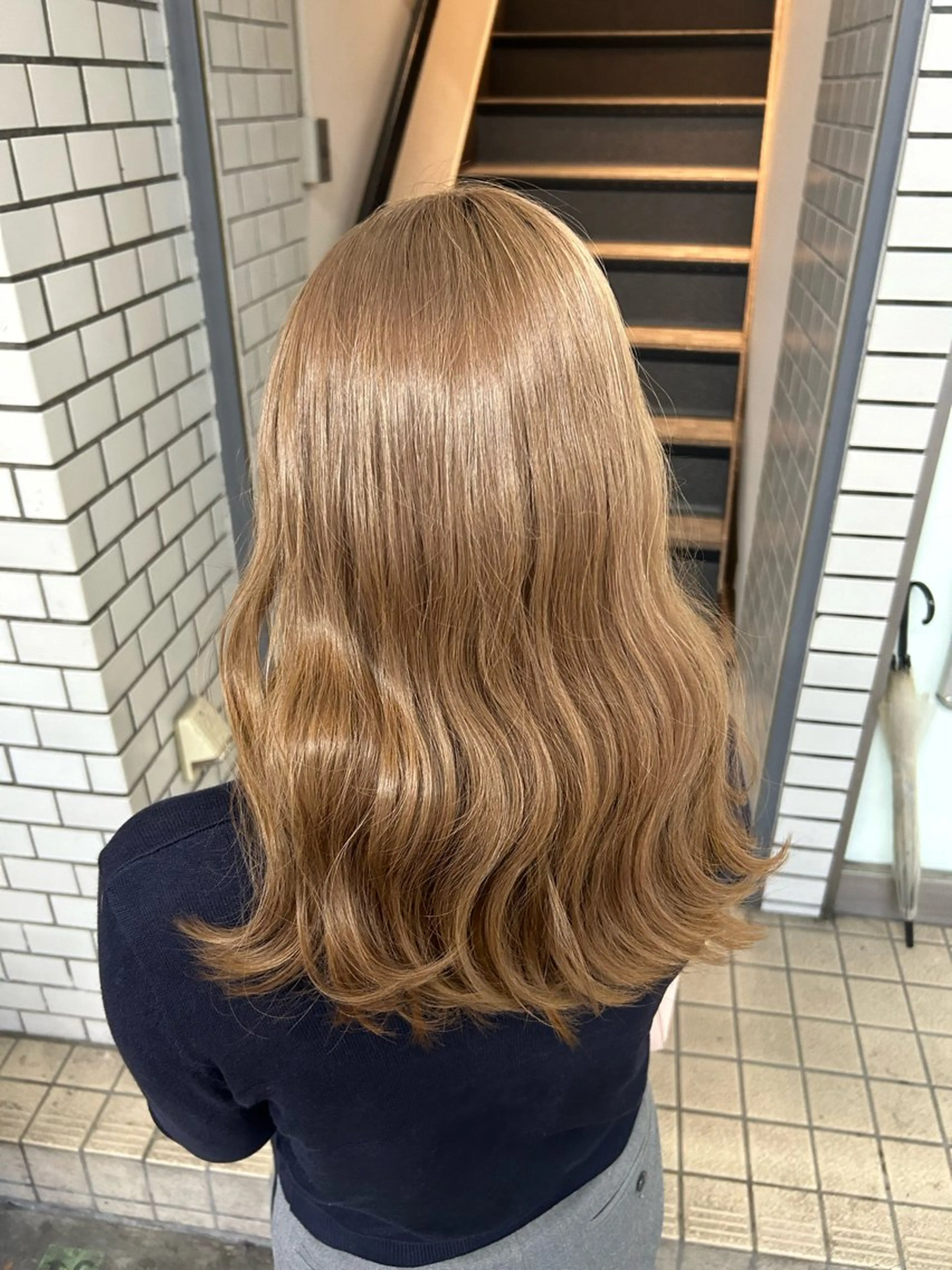 セミロング ヘアカラー あやめ🪽 オリーブ/ハイトーンのヘアスタイル