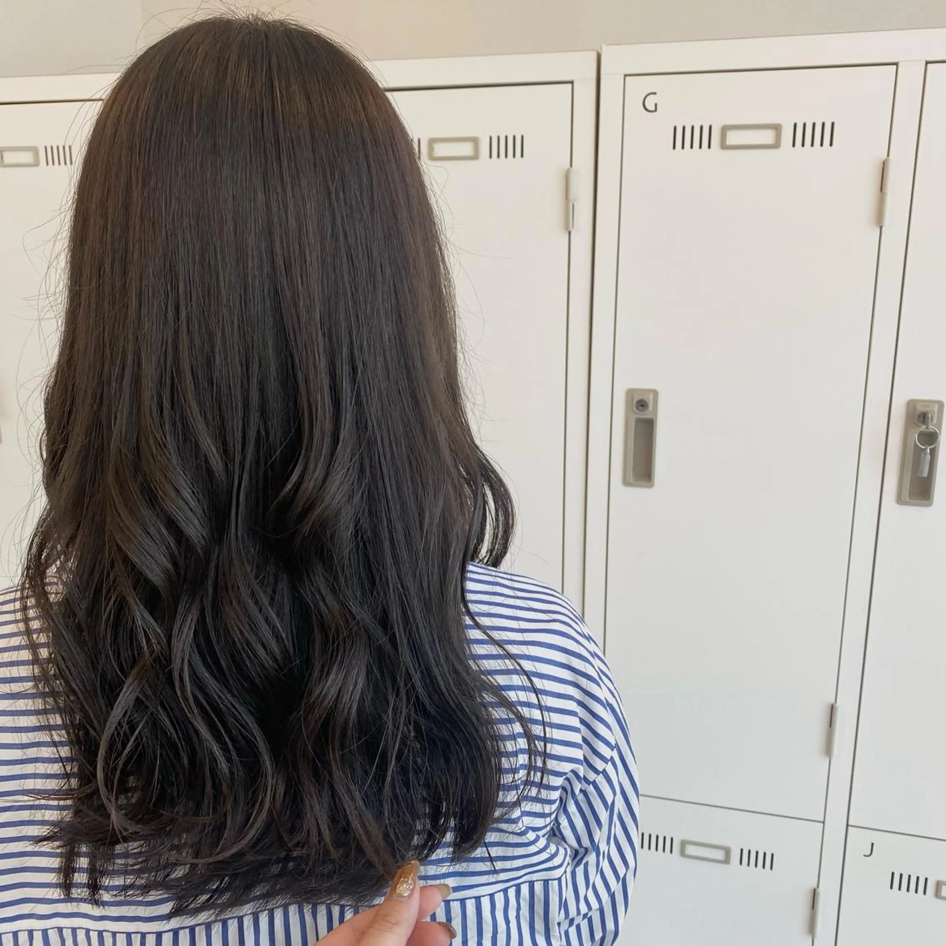 ロング カラー YUNA ユウナのヘアスタイル