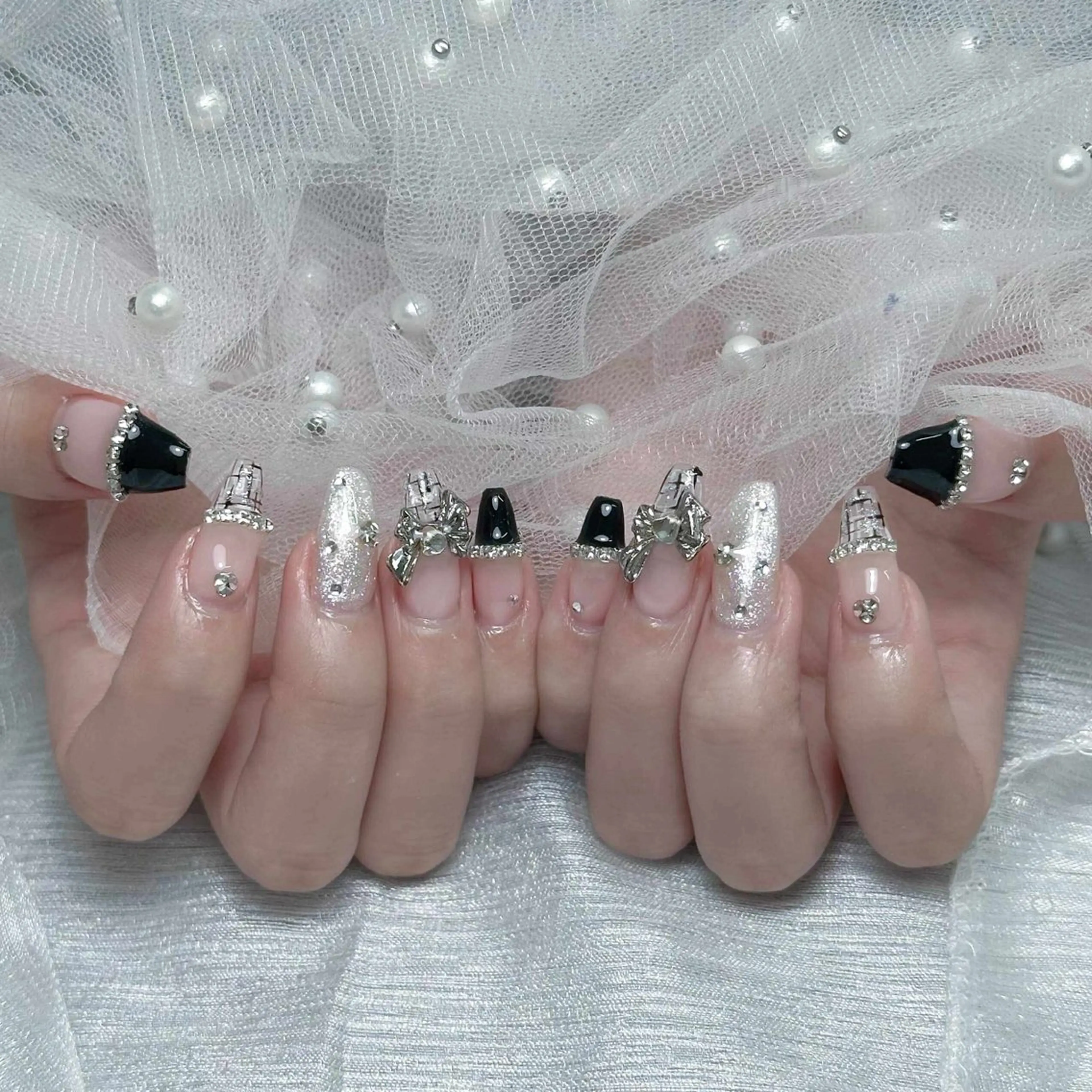 ネイル ハンドネイル ハンドケア Nova Nail Nambaのネイルデザイン