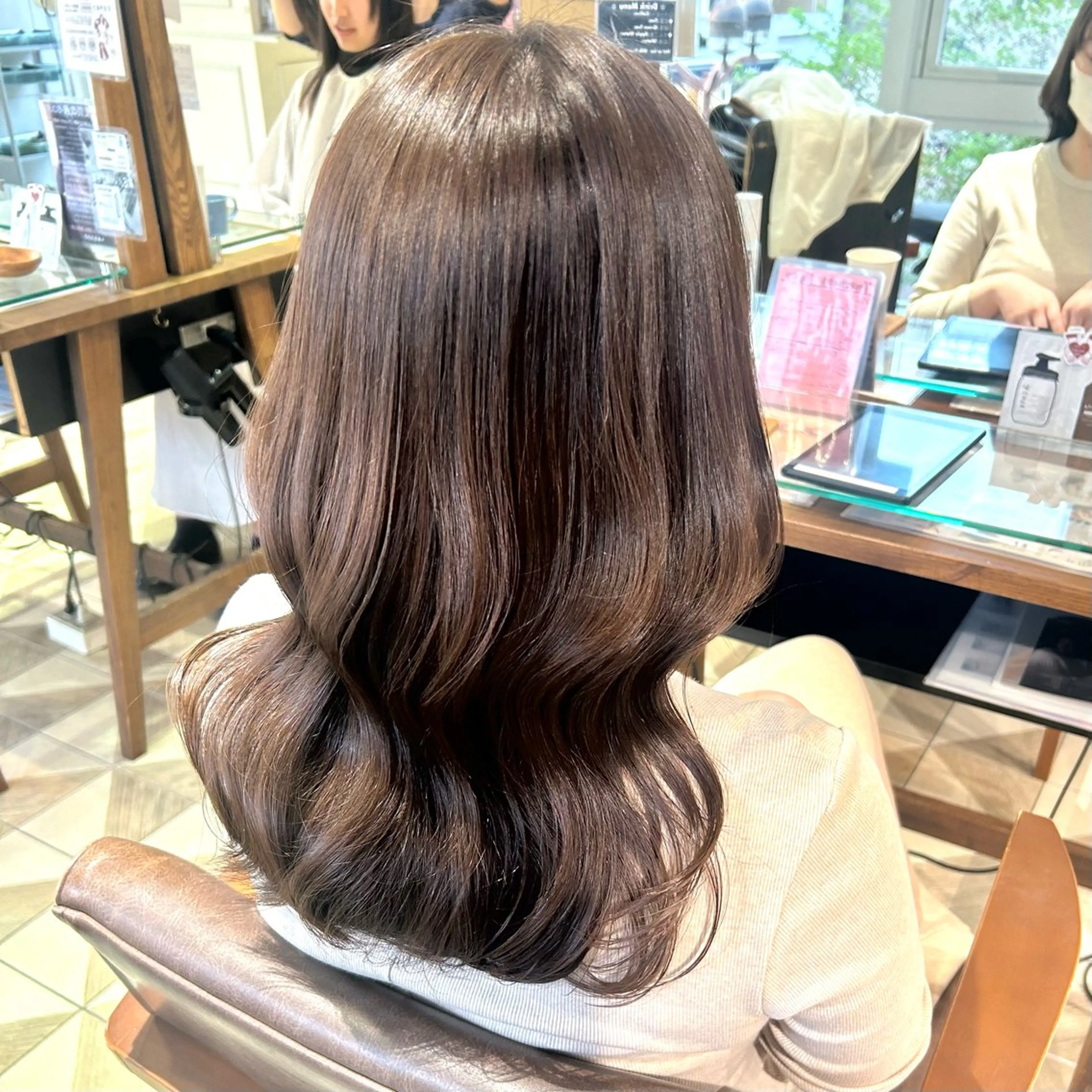 セミロング カラー ヘアアレンジ カット ヘアカラー 吉水 彩乃 /ボブ/艶感カラーのヘアスタイル