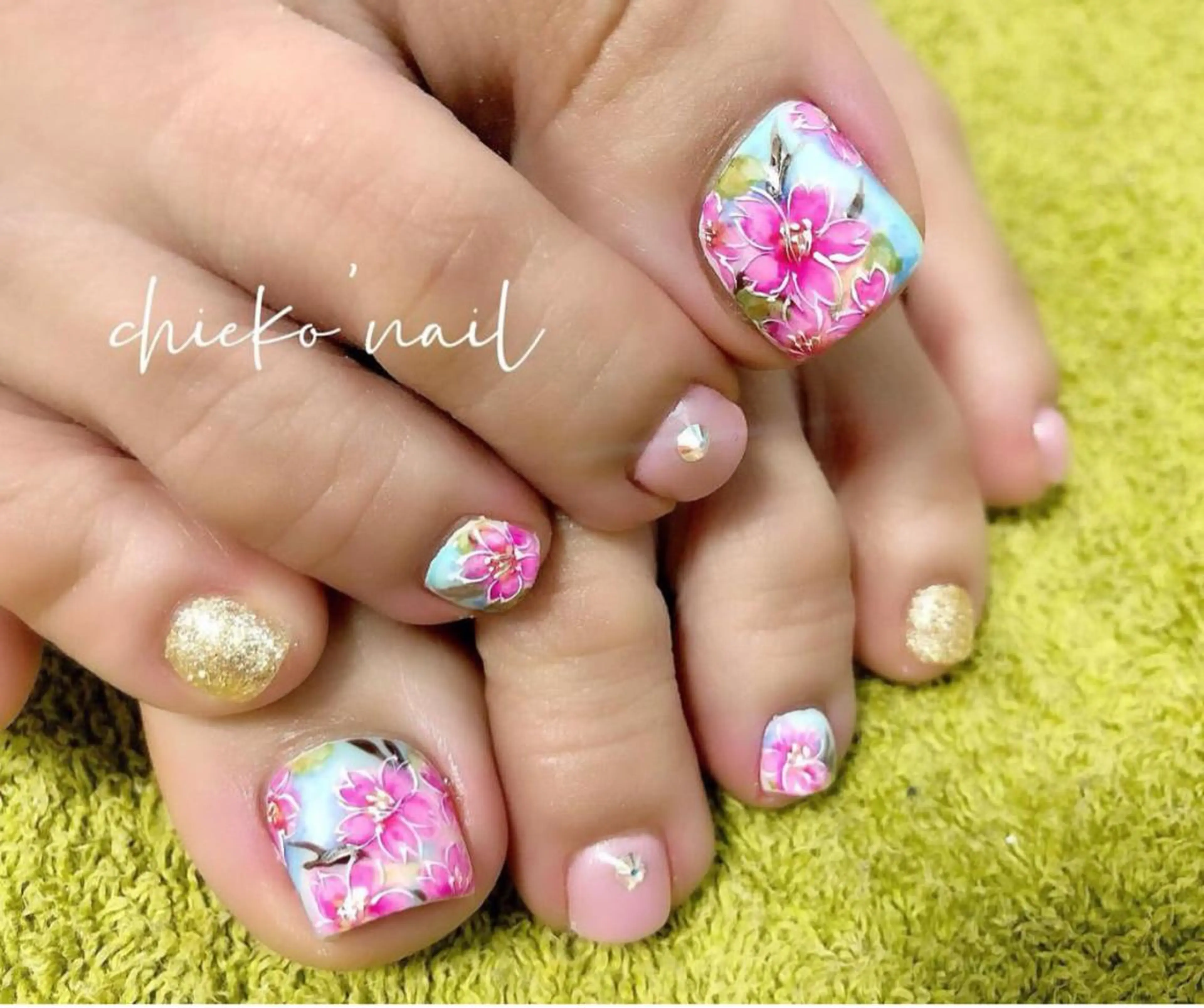 ネイル 桜ネイル 春ネイル chieko'nail所属・CHILL NAIL 読谷のネイルデザイン