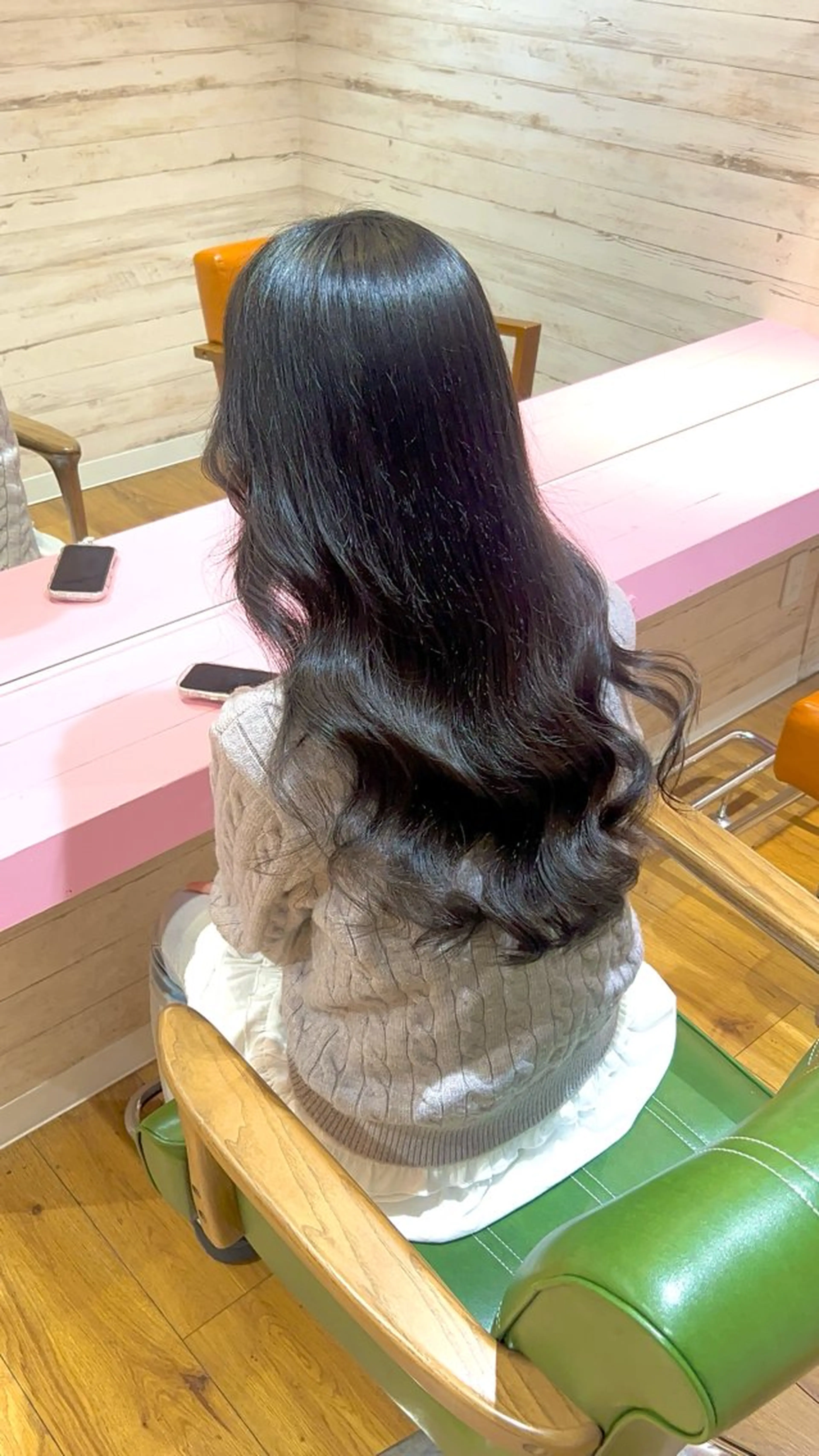 ロング カット ヘアカラー トリートメント 【春カラーWカラー】 【暗髪&暖色系】圭真のヘアスタイル