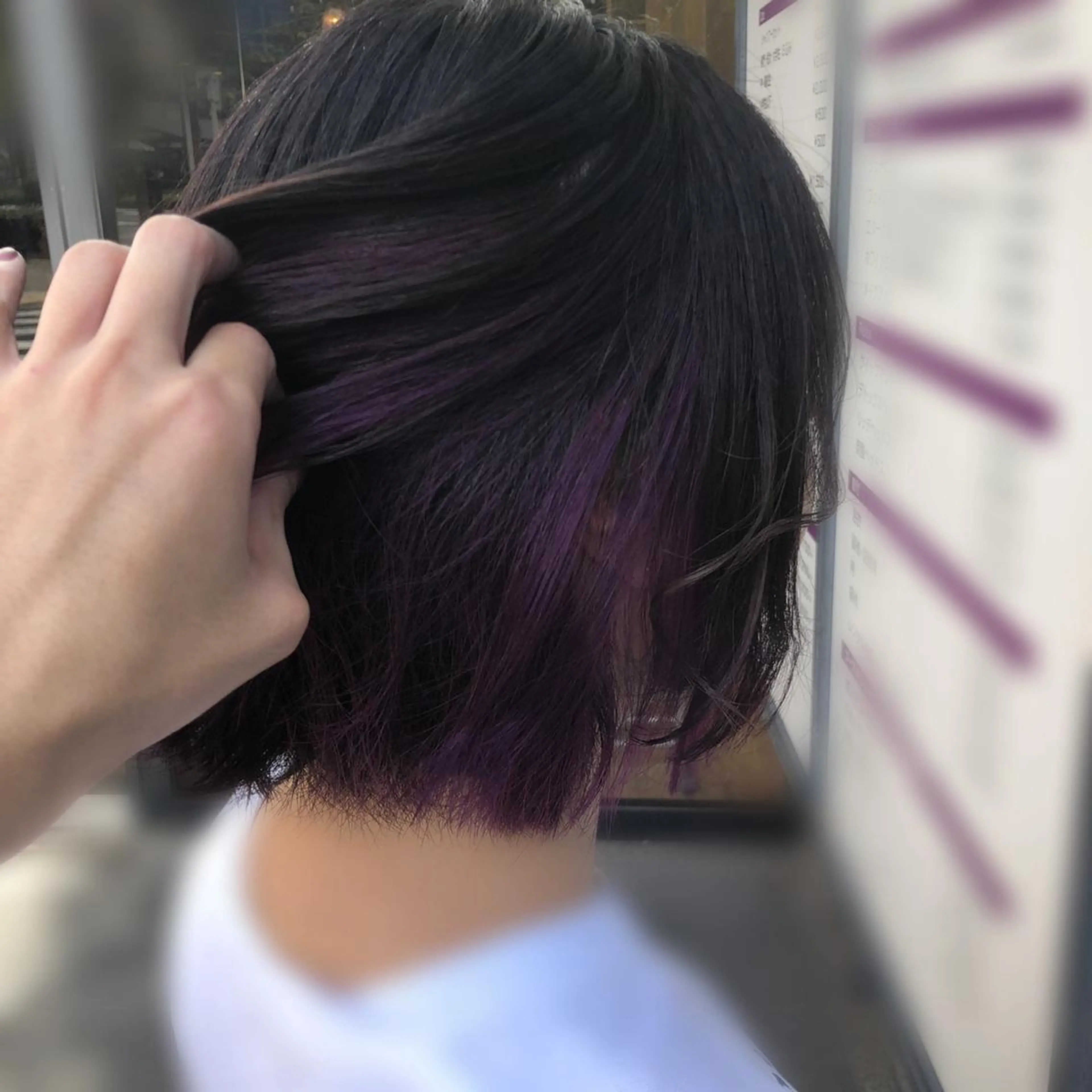 ショート カラー 齋藤 真由のヘアスタイル